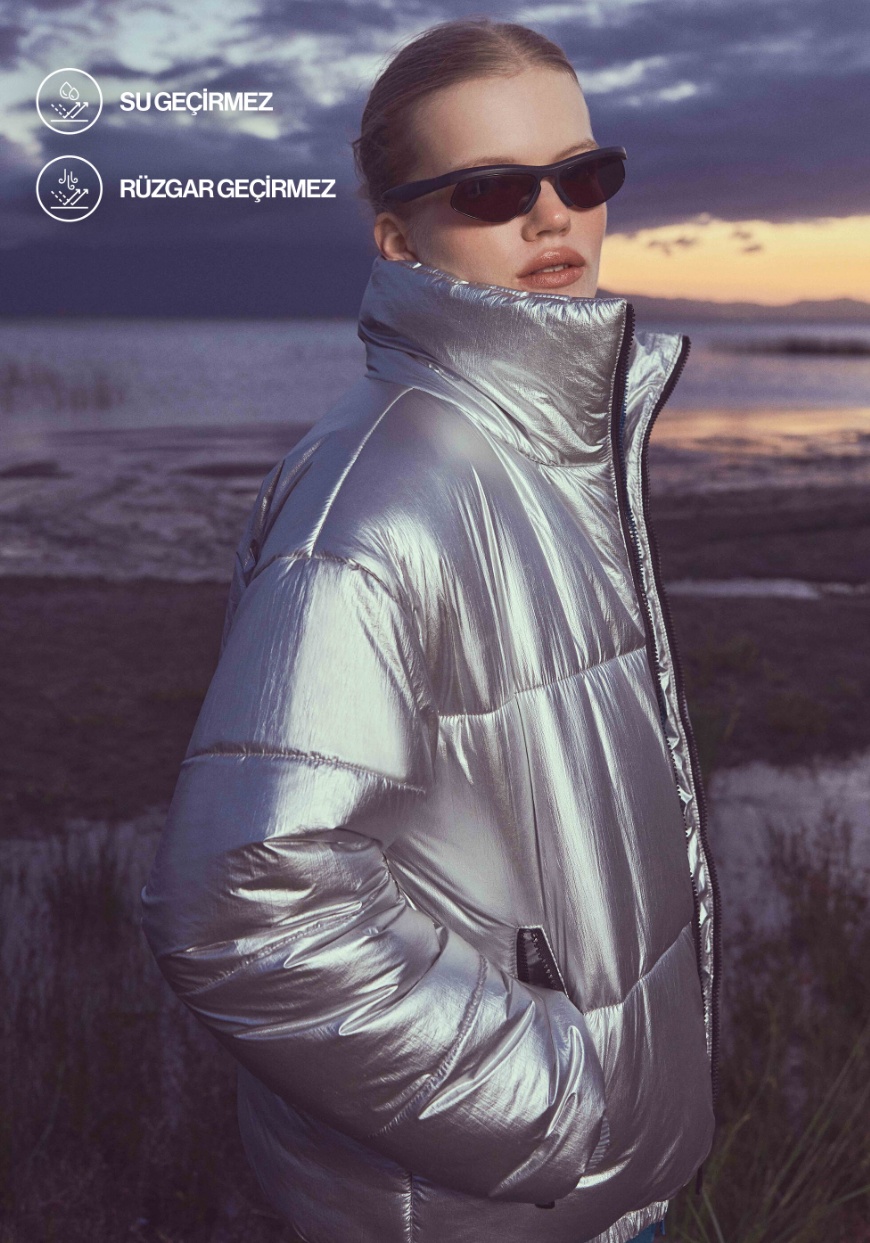 Kış tatil konseptleri arasında adını sıkça duyduğumuz kayak tatilleri karın keyfini doyasıya çıkarırken adrenalinden mahrum kalmak istemeyenlerin ilk tercihi olmayı başarıyor.