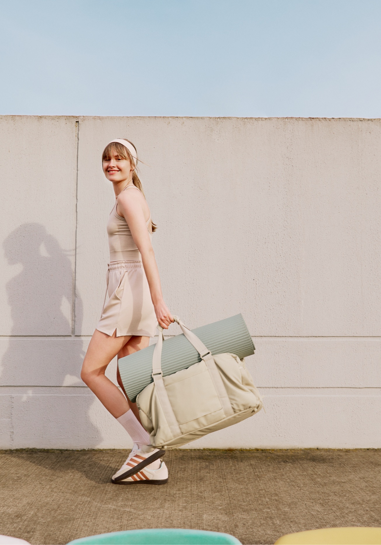 Şimdi, şehir hayatının stresini azaltmak ve enerjinizi yükseltmek için her şeyi bir kenara bırakın, derin bir nefes alın ve kendinizi hatırlamaya başlayın.