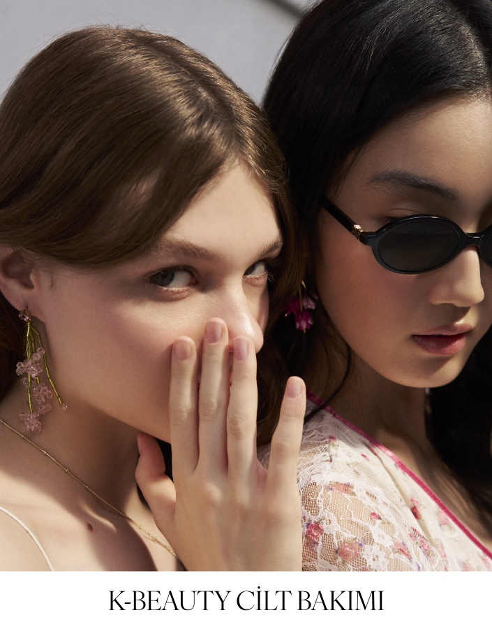 Şarkılarını dinlediğimiz müzisyenlere, dizilerde izlediğimiz oyunculara bakınca ise en göze çarpan ortak özellik kusursuz cilt görünümleri oluyor! 