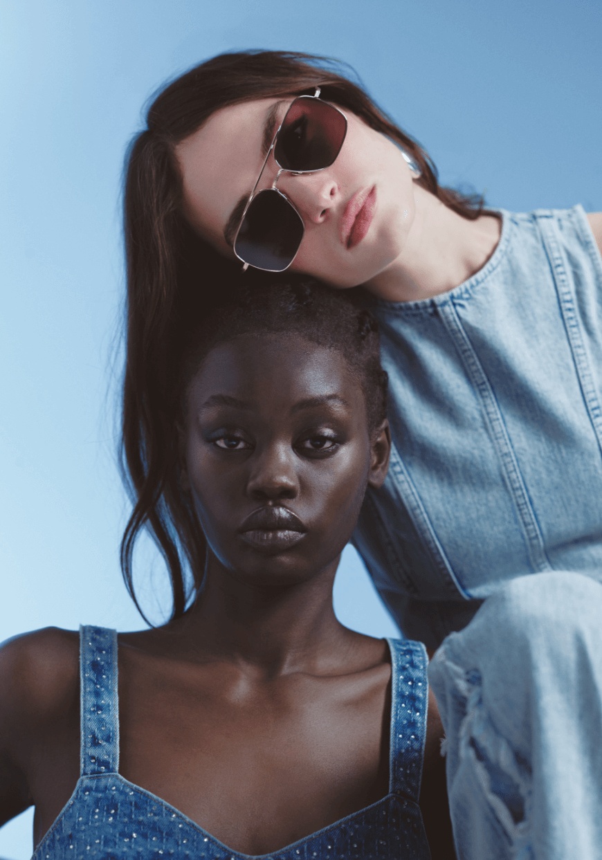 Yılın büyük moda trendleriyle ilgili bol miktarda yeni ilham var. Boho, sportif şıklık, futuristik ofis stilleri, denizci stili ve daha fazlası için okumaya devam edin!