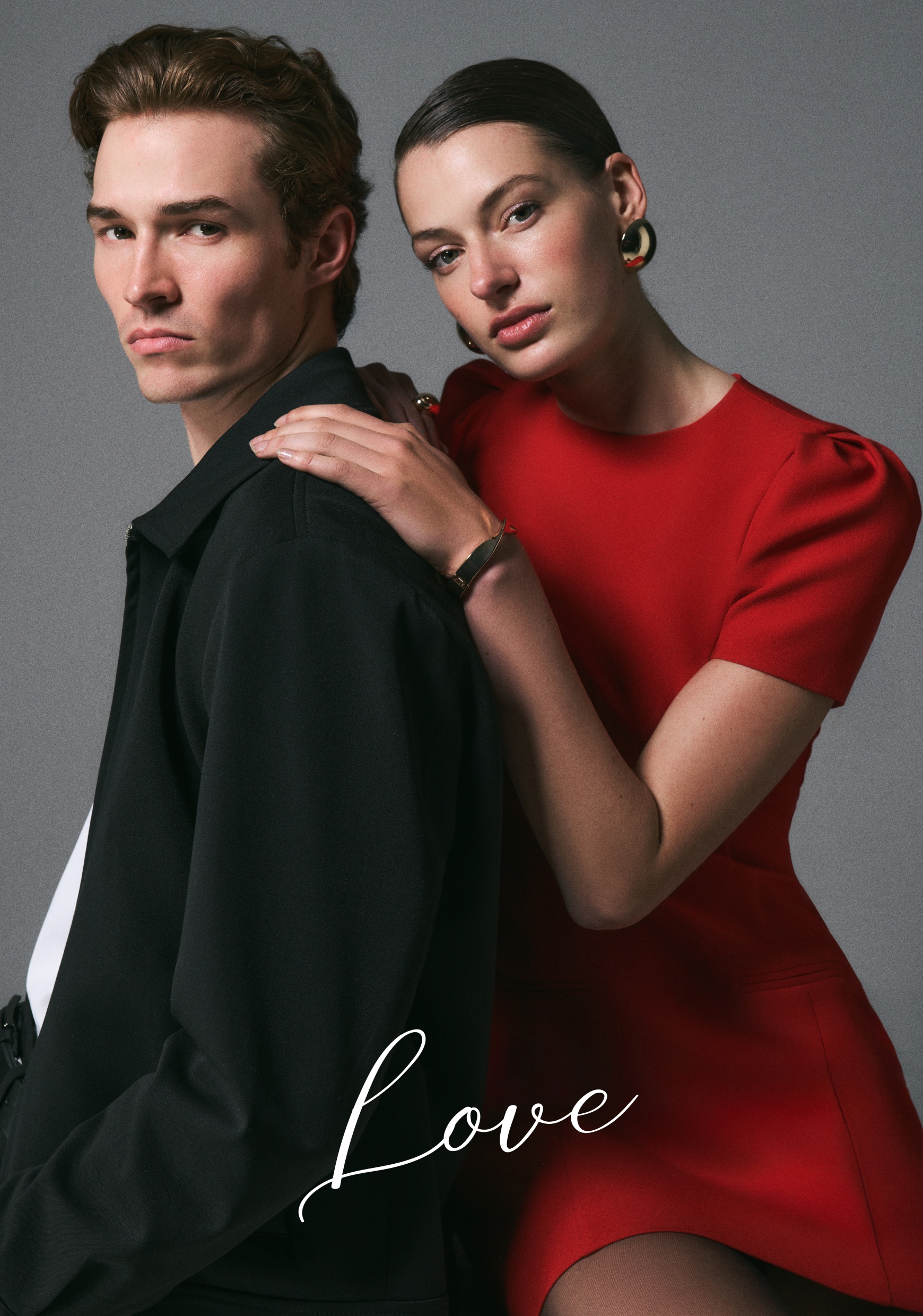 Sevgililer Günü’nde bazen en güzel hediye, birlikte paylaşılan bir stil anı oluyor. Bu özel güne eşlik edecek zamansız, eğlenceli tasarımları ve hediye seçeneklerini şimdi Koton’da keşfet!