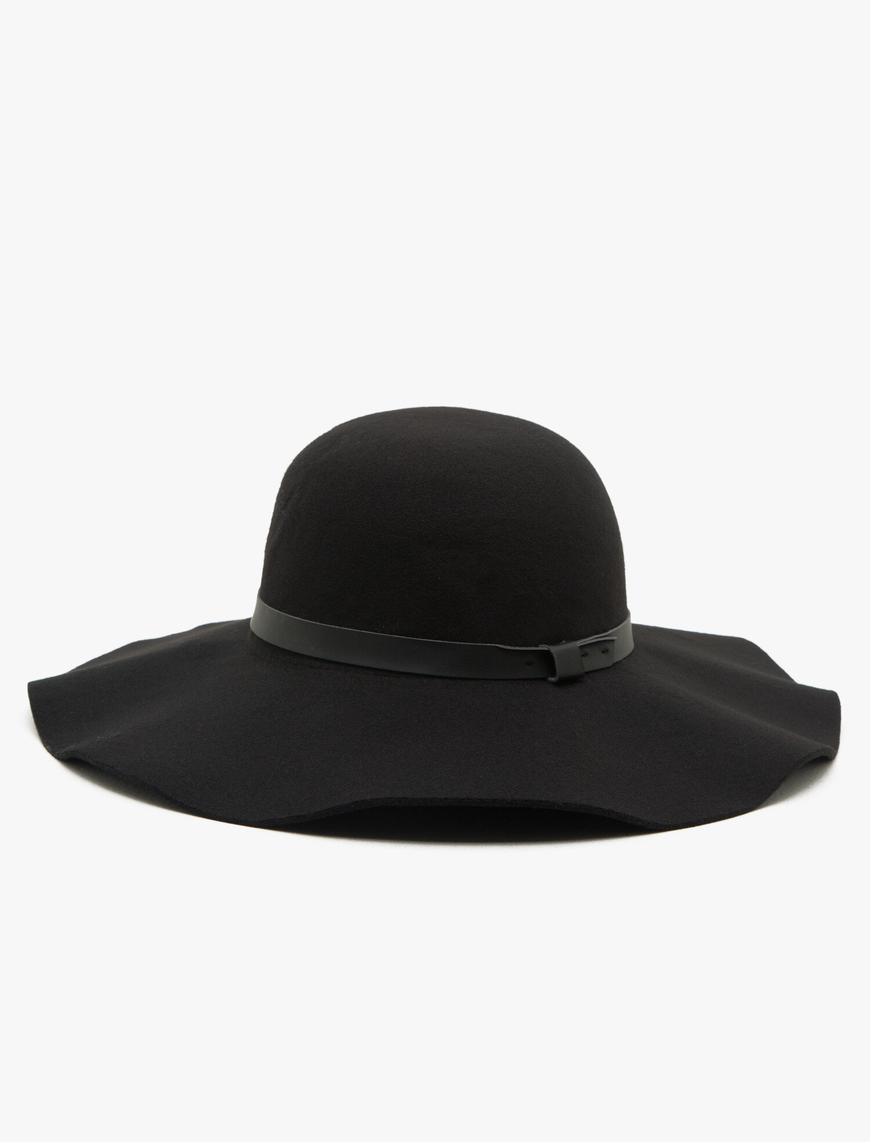  Kadın Deri Detaylı Şapka