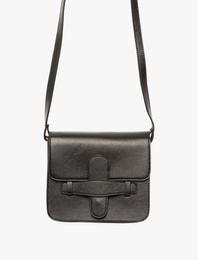 Deri Görünümlü Çanta