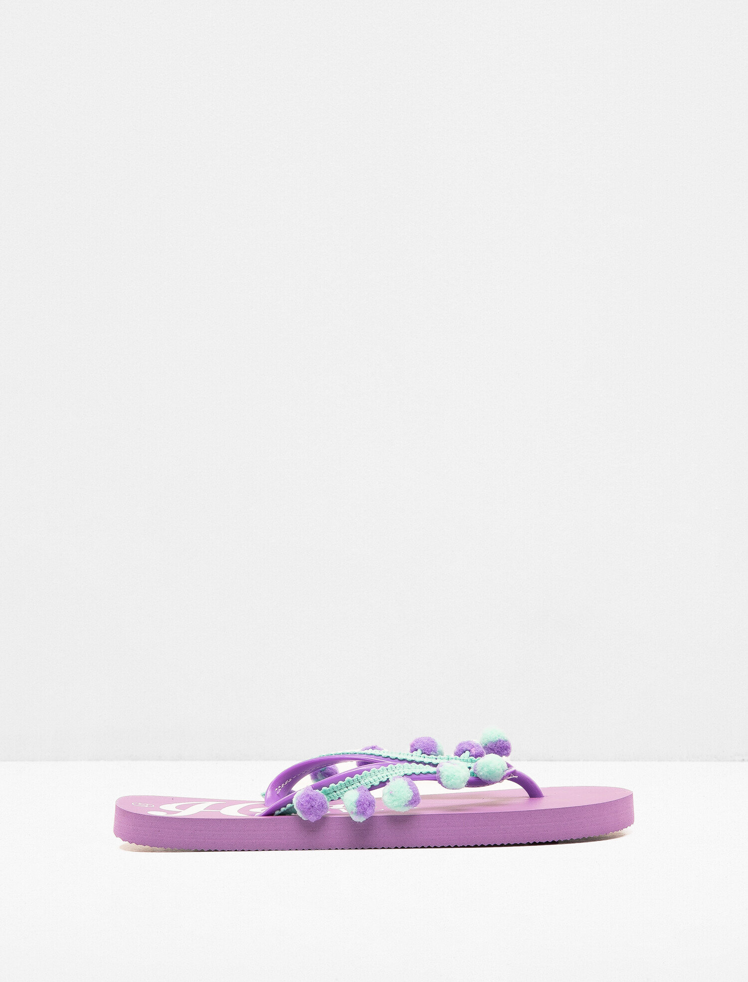  Kadın Parmak Arası Terlik