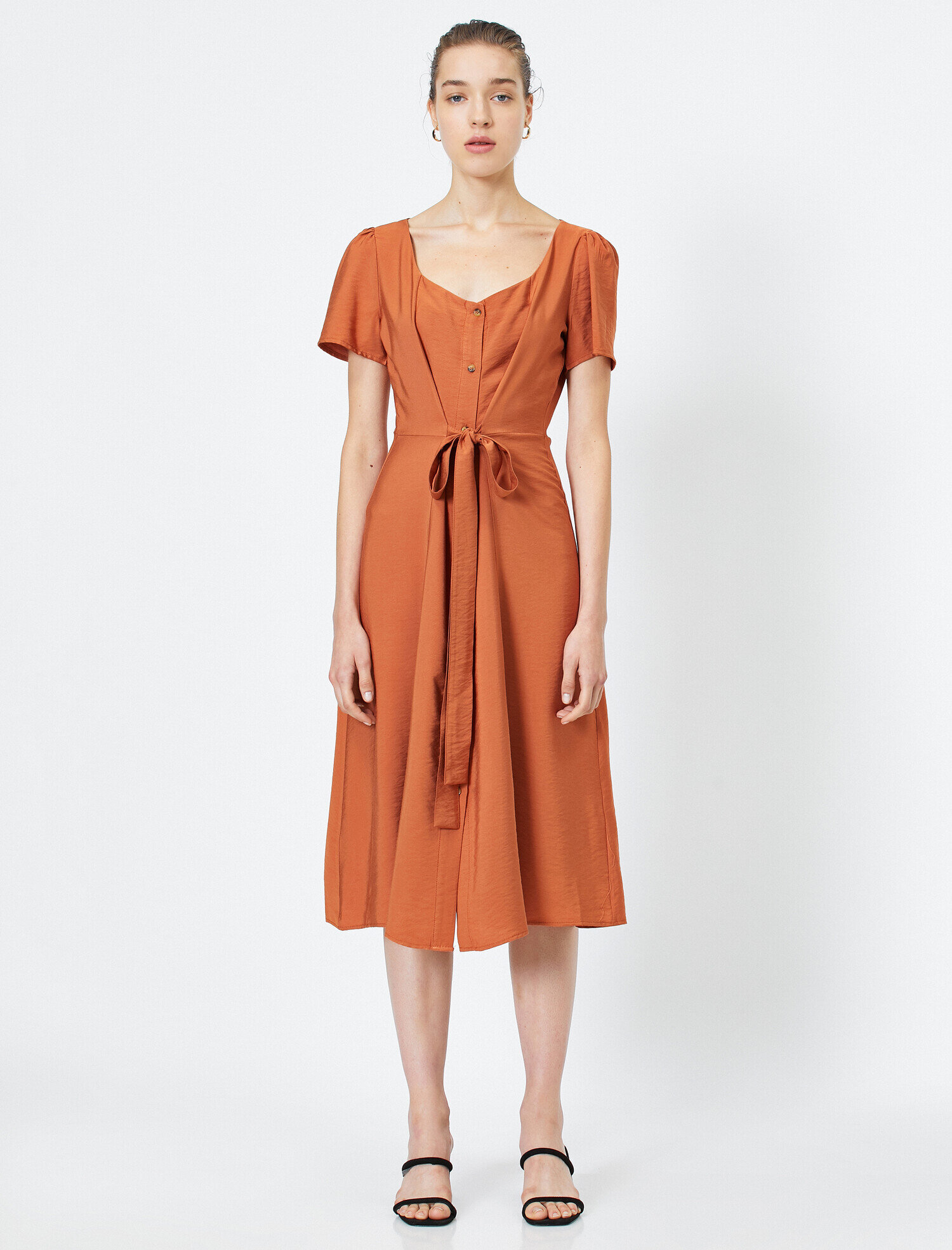   Kuşak Detaylı Mıdı Elbise