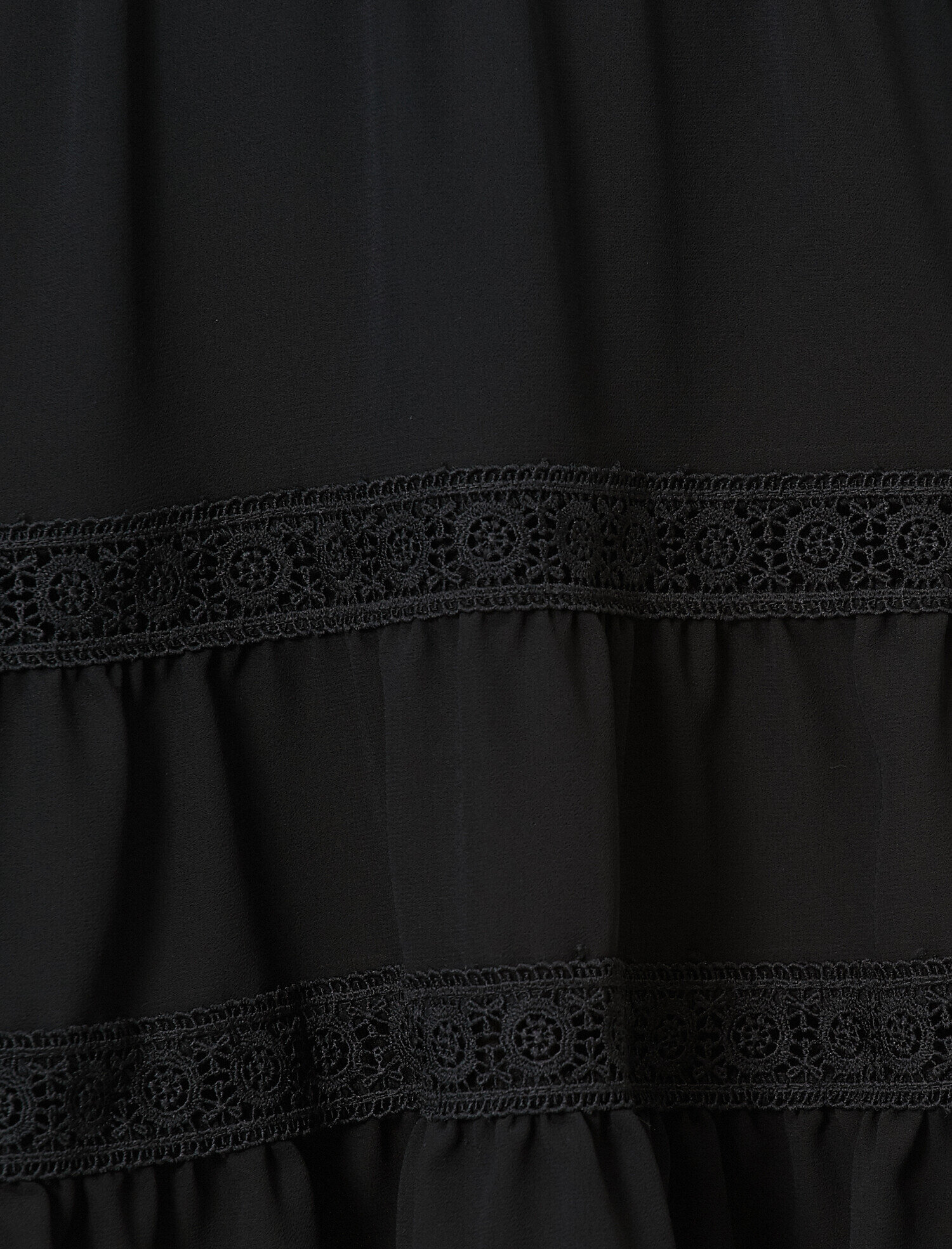   Şifon Abiye Elbise Bel Büzgü ve Düğme Detaylı V Yaka Uzun Kollu Mini