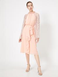 Yaka Detaylı Abiye Elbise Uzun Kollu Pul Detaylı Midi