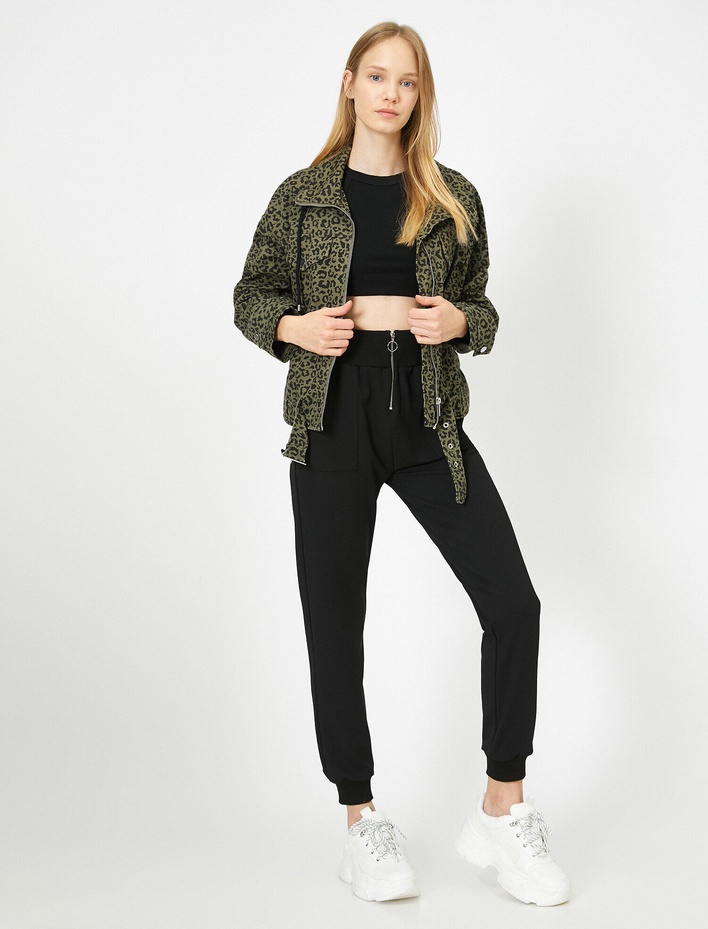  Fermuar Detaylı Pantolon