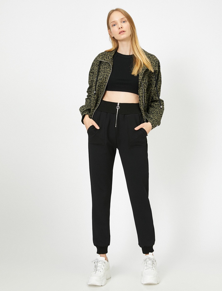  Fermuar Detaylı Pantolon