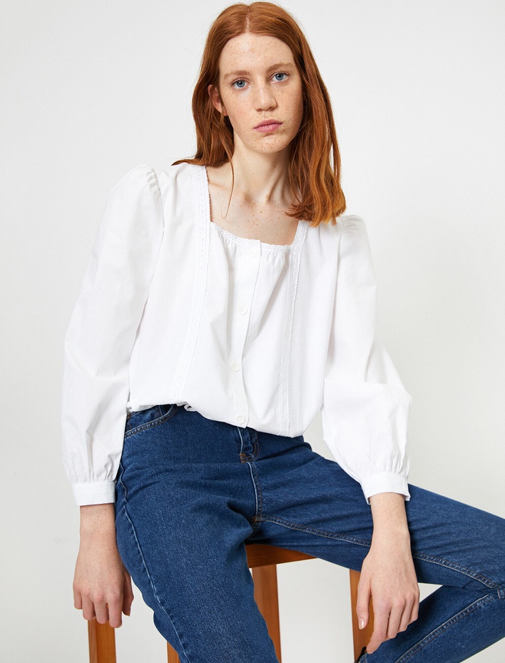  Kare Yaka Beli Bağlama Detaylı Bluz