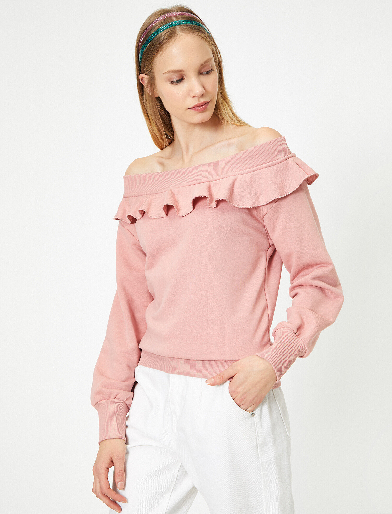   Omzu Açık Fırfırlı Sweatshirt