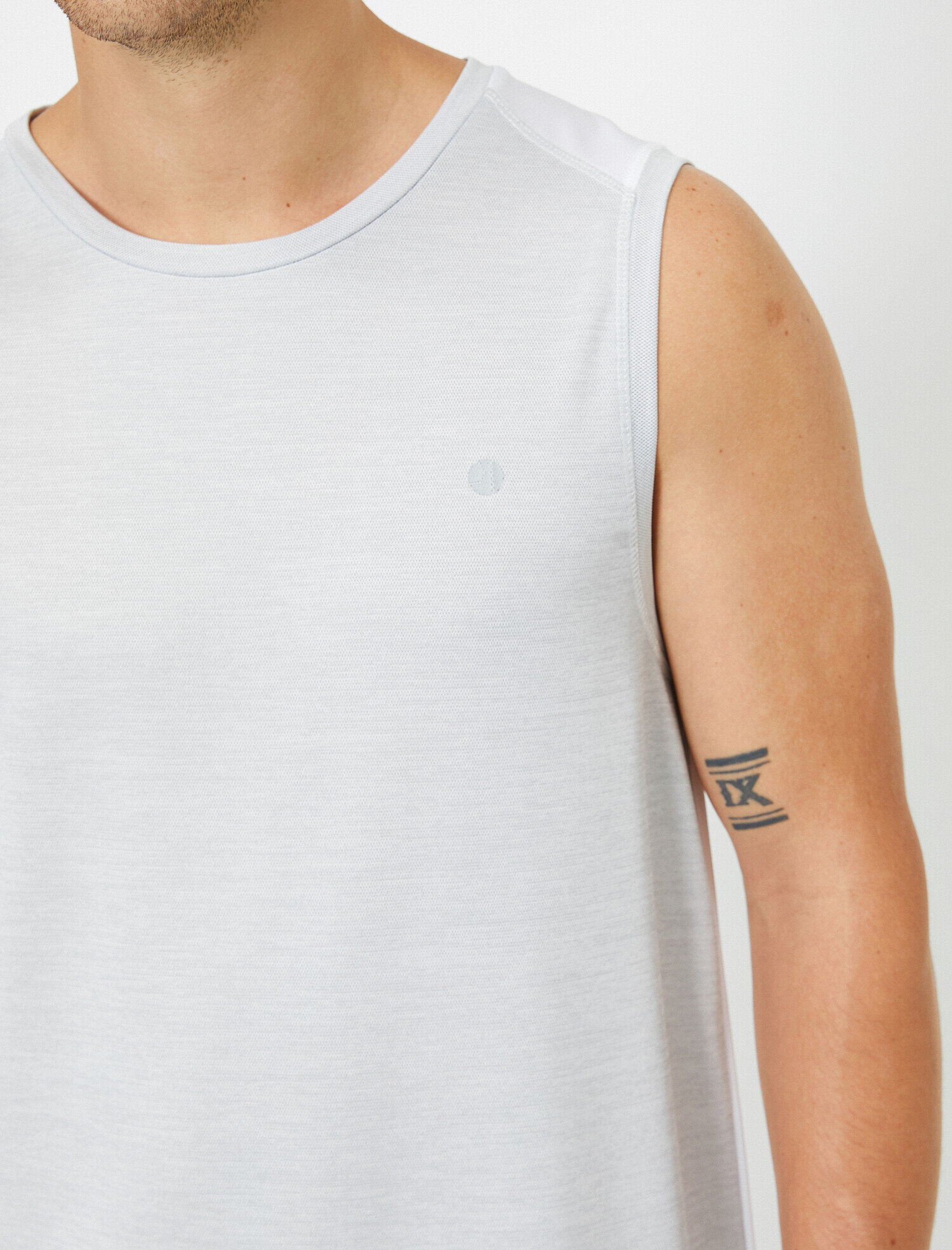   Bisiklet Yaka Kolsuz Basic Atlet