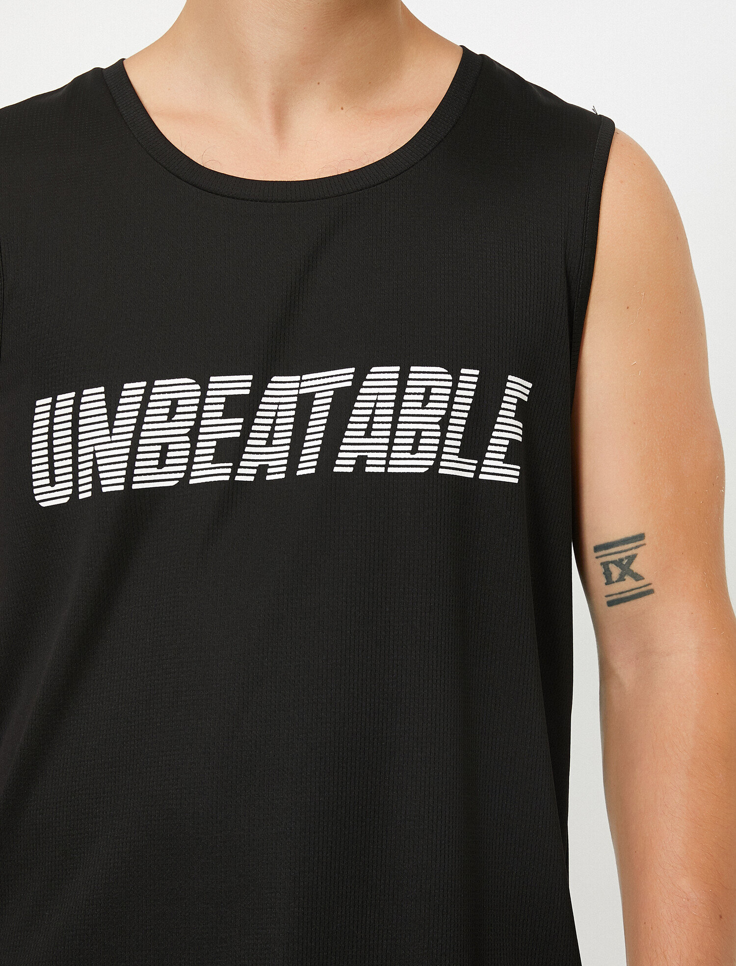   Yazılı Baskılı Atlet