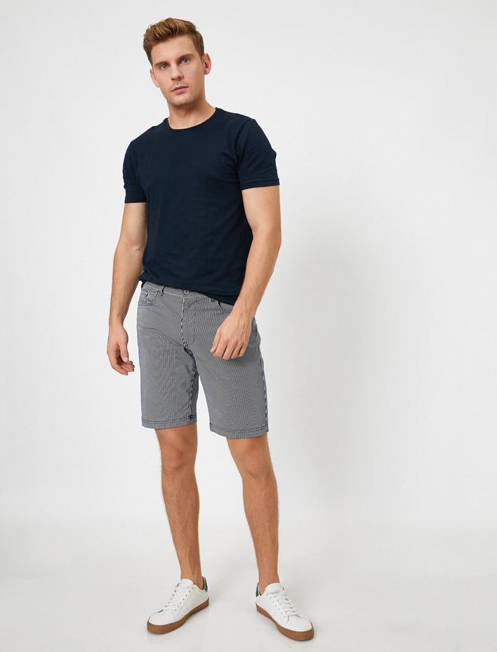  Cep Detaylı Çizgili Slim Fit Fit Şort