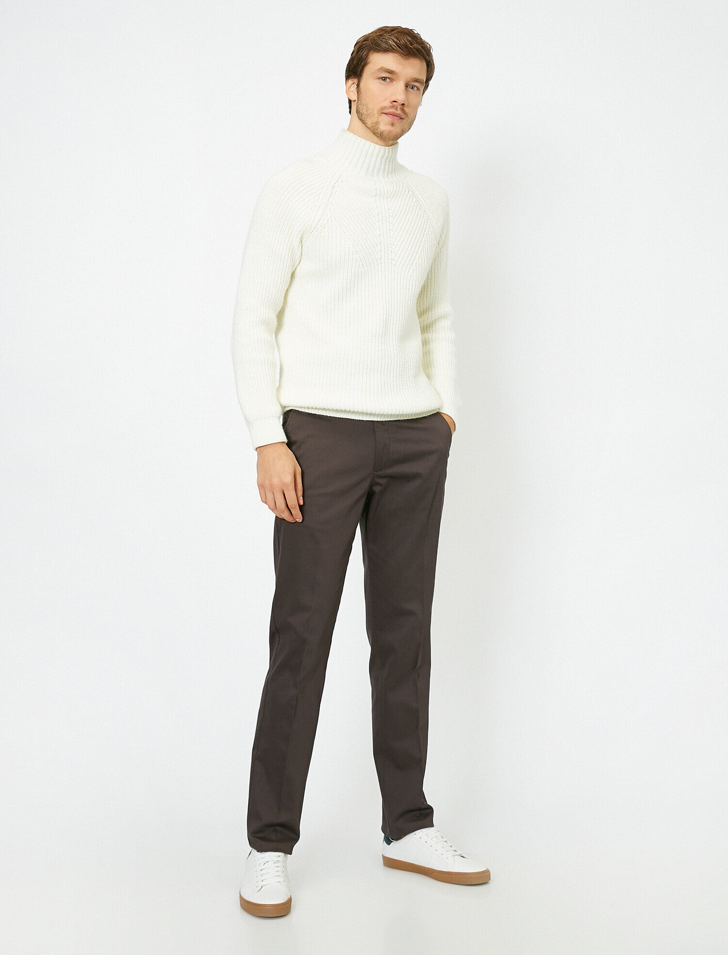 Cep Detaylı Pantolon