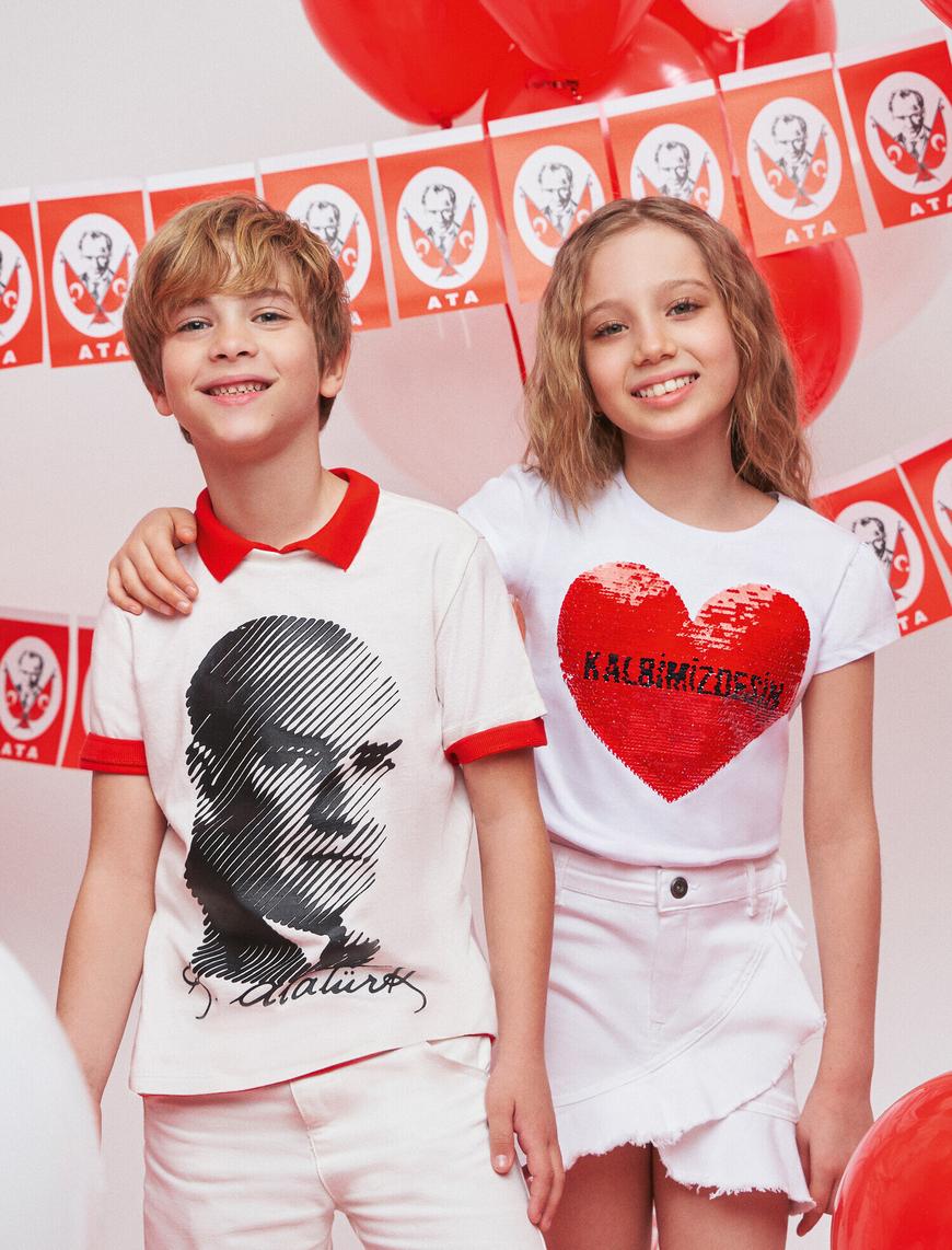  Erkek Çocuk Atatürk Baskılı Pamuklu Kısa Kollu Bisiklet Yaka Tişört