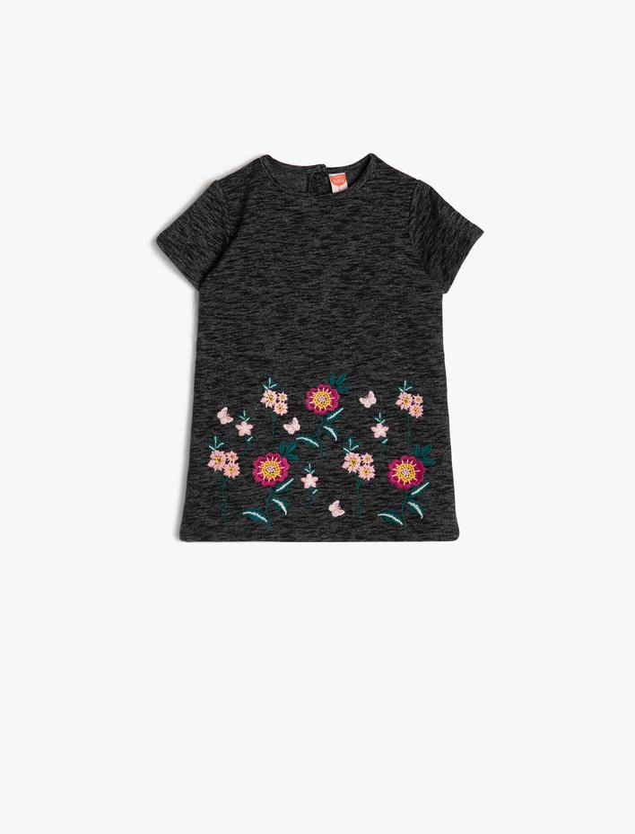 Kız Bebek İşlemeli Elbise