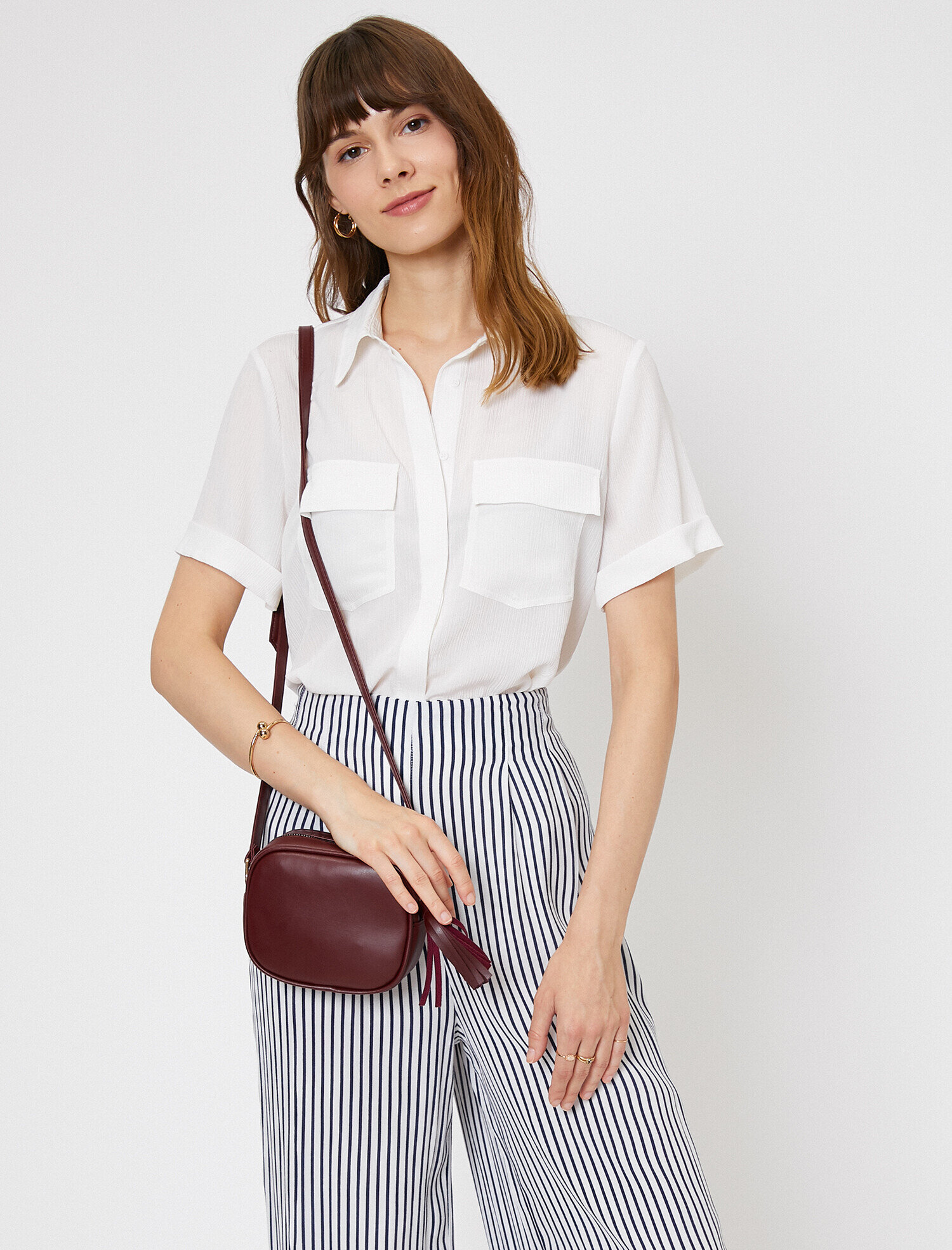  Kadın Deri Görünümlü Omuz Çantası