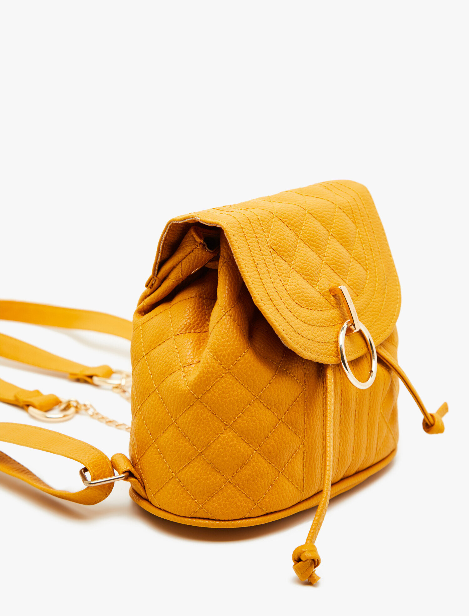  Kadın Deri Görünümlü Sırt Çantası