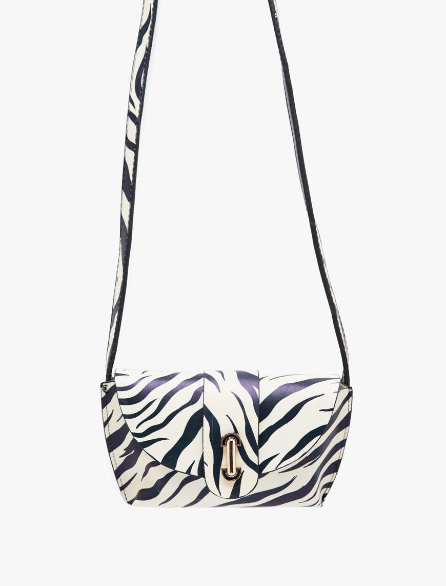  Kadın Zebra Desenli Çanta