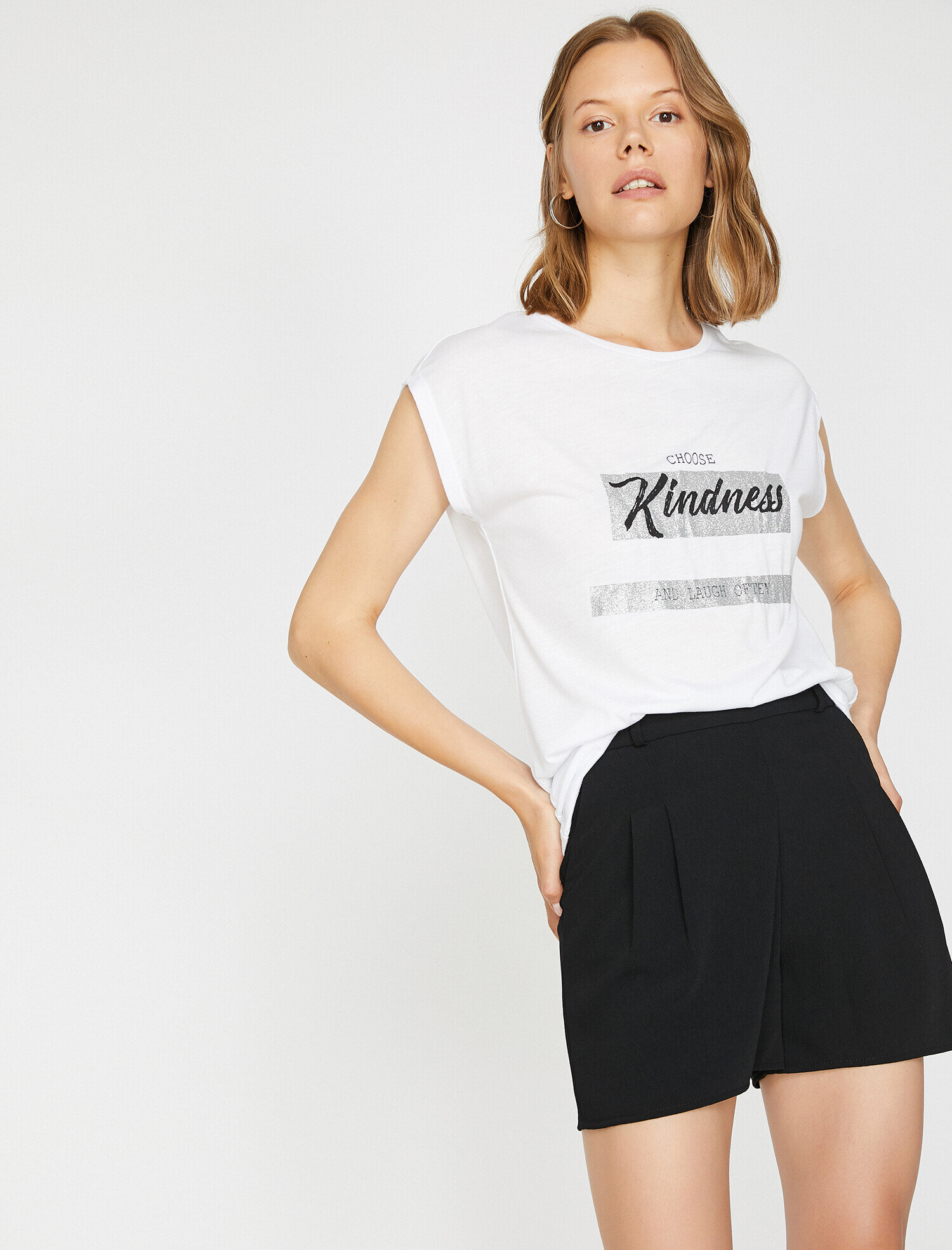   Yazılı Baskılı Atlet