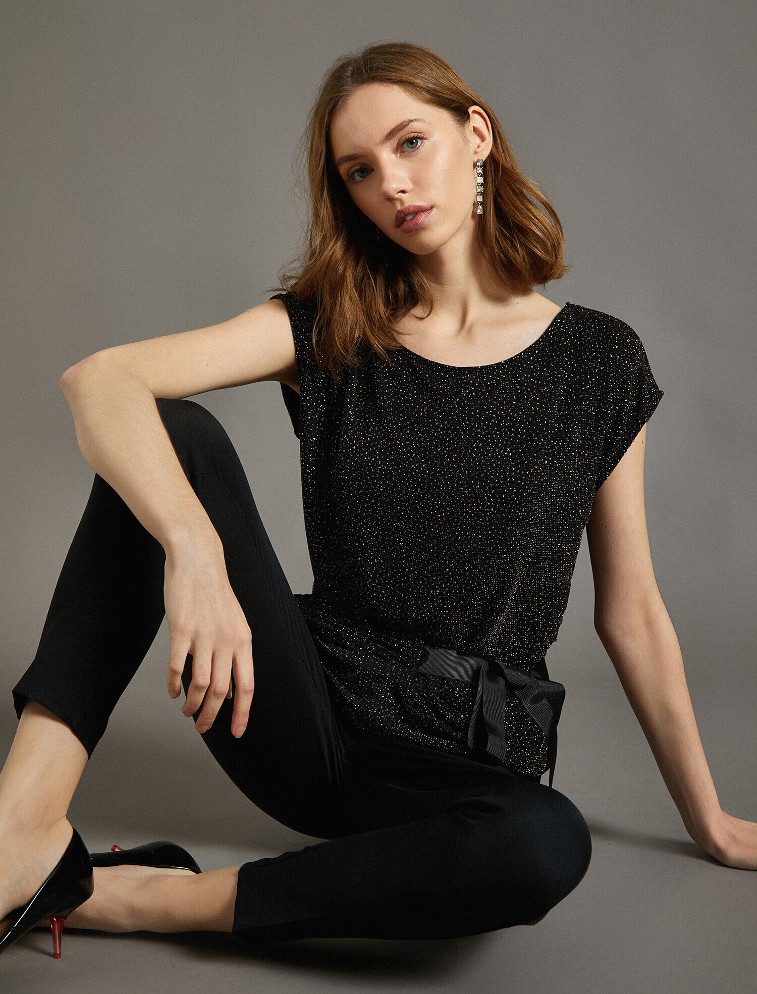   Abiye Bluz Bağcık Detaylı Simli Kısa Kollu