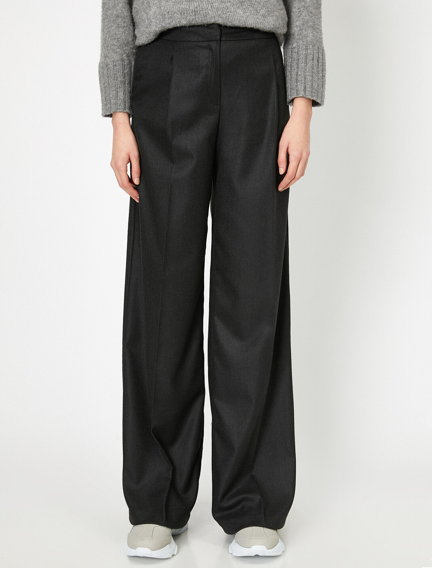   Cep Detaylı Pantolon