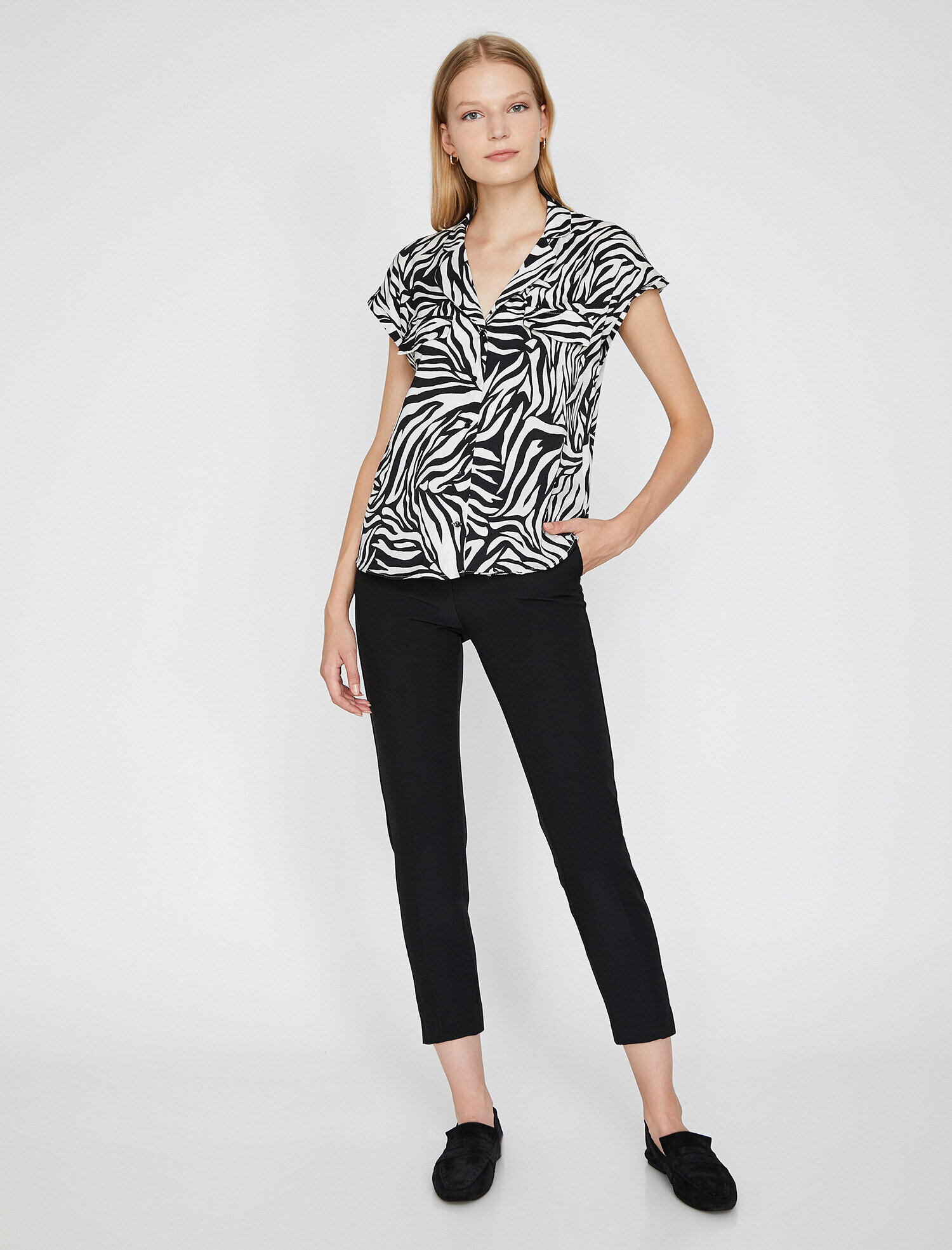   Cep Detaylı Pantolon