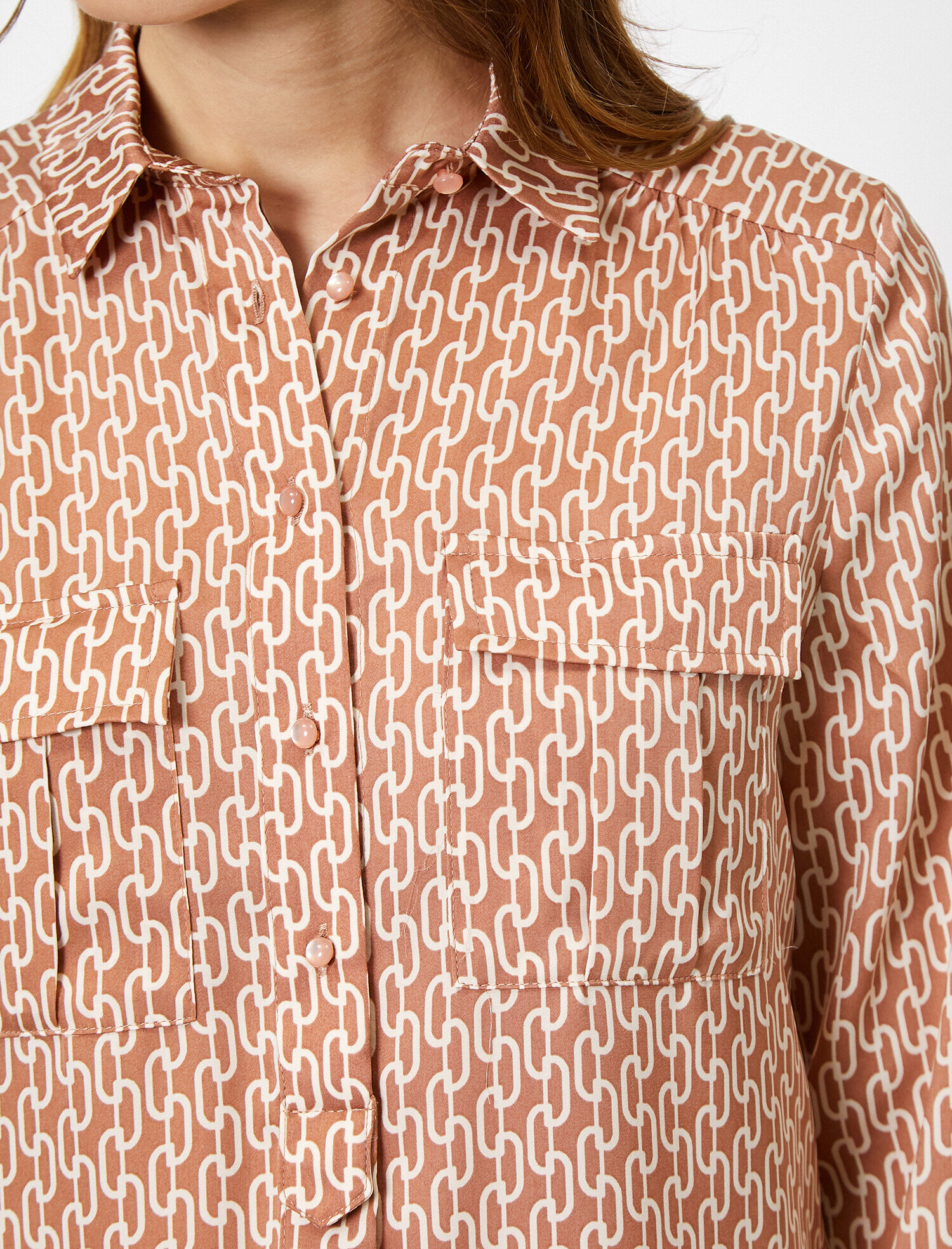   Desenli Saten Gömlek
