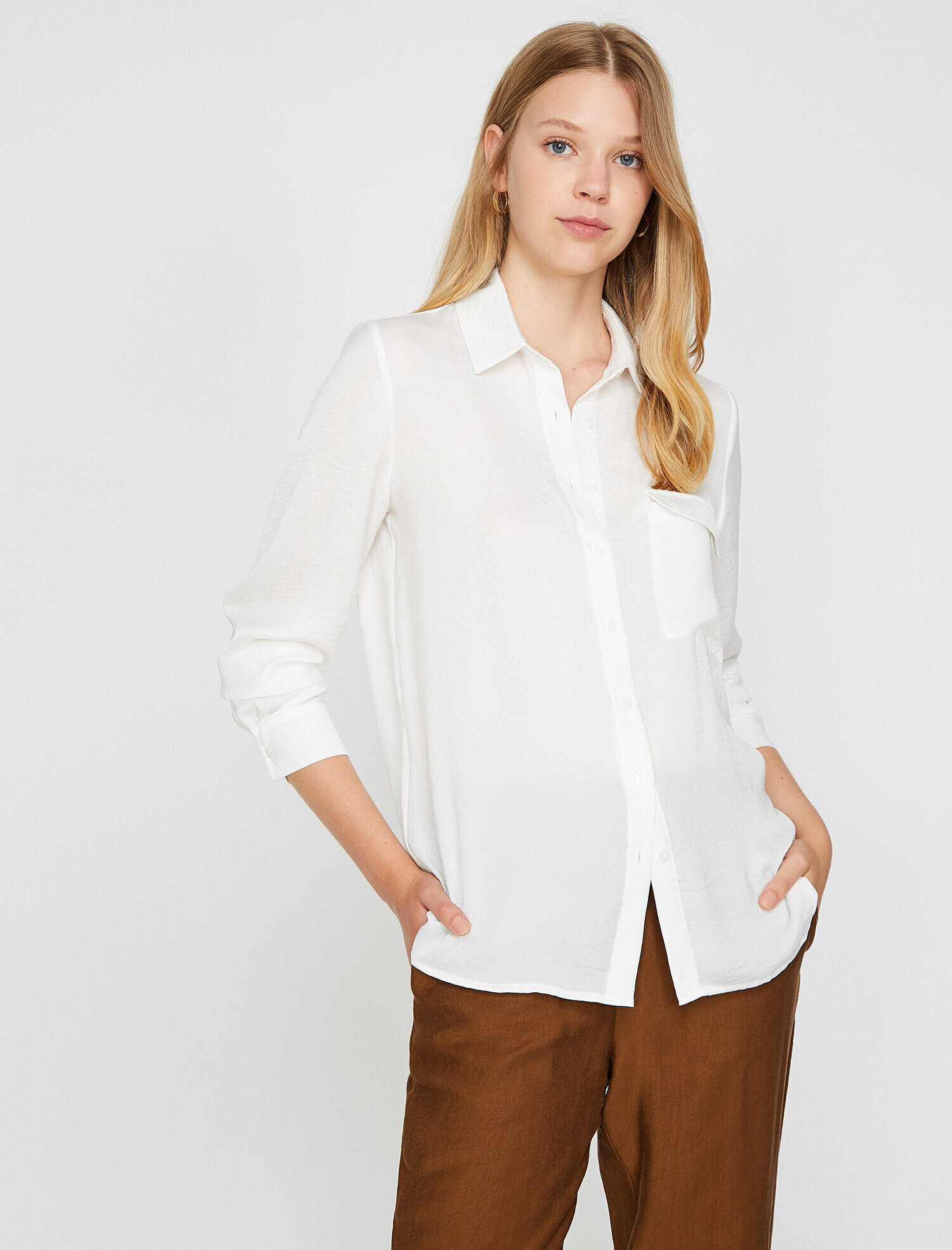   Cep Detaylı Gömlek