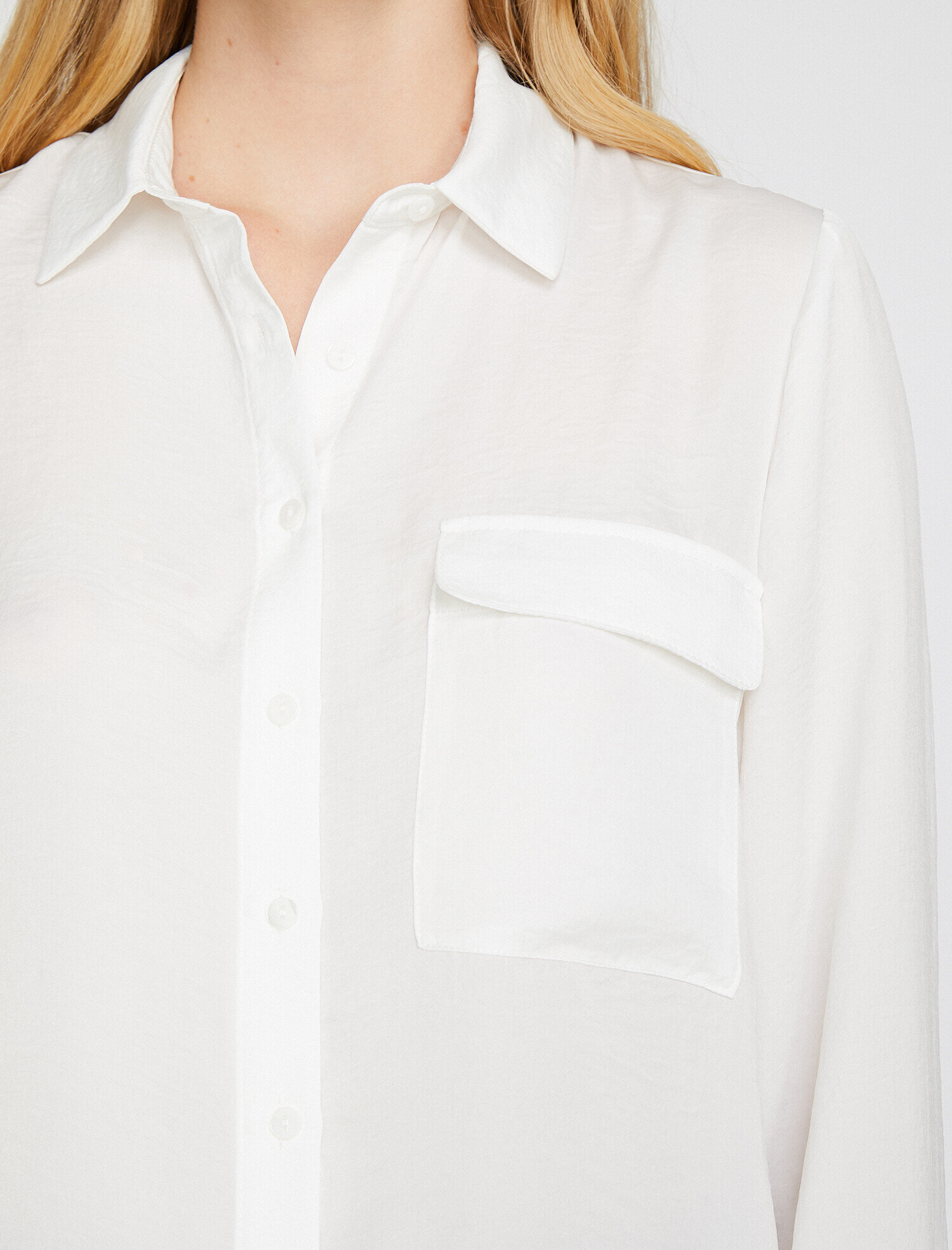   Cep Detaylı Gömlek