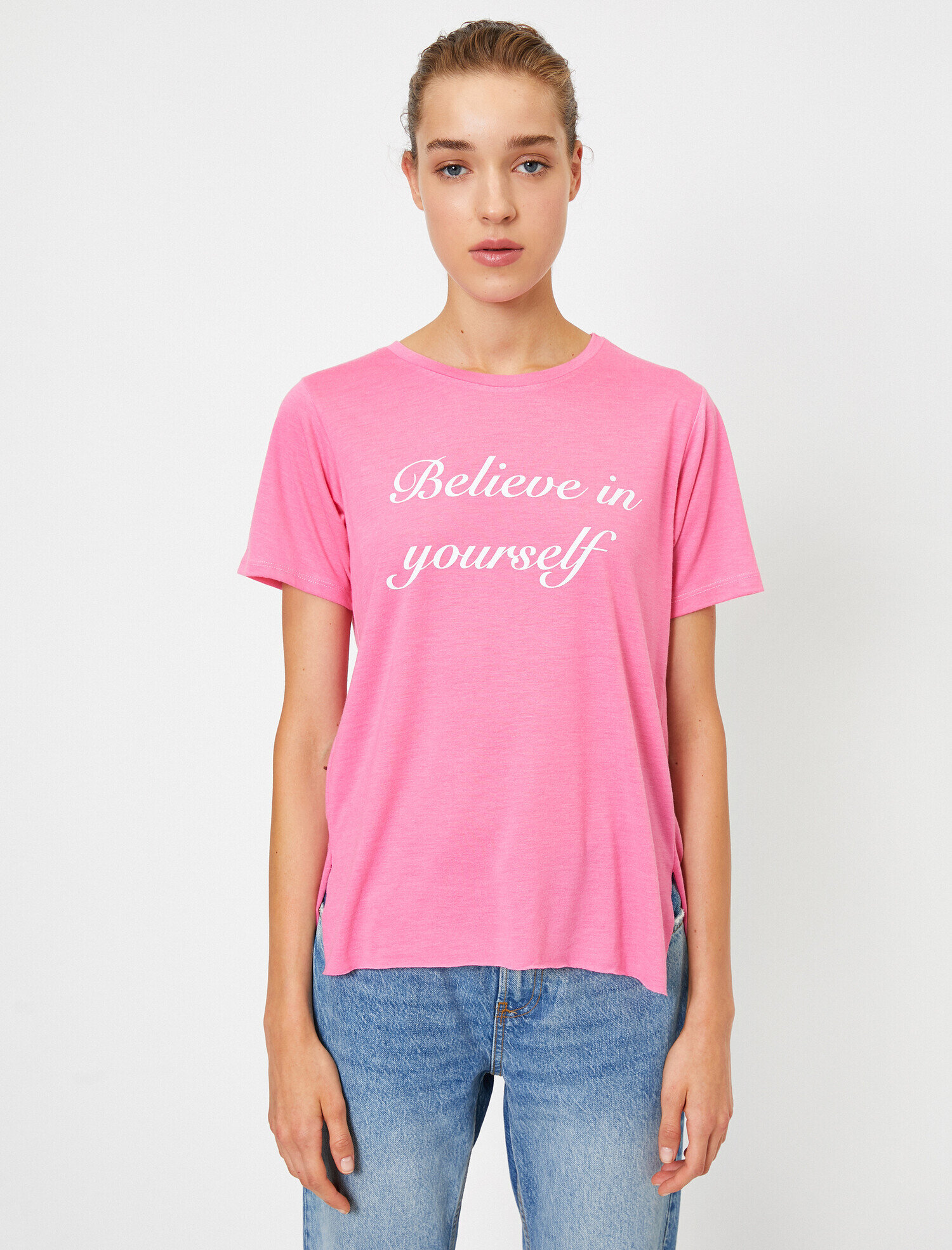   Kısa Kollu Baskılı Tişört