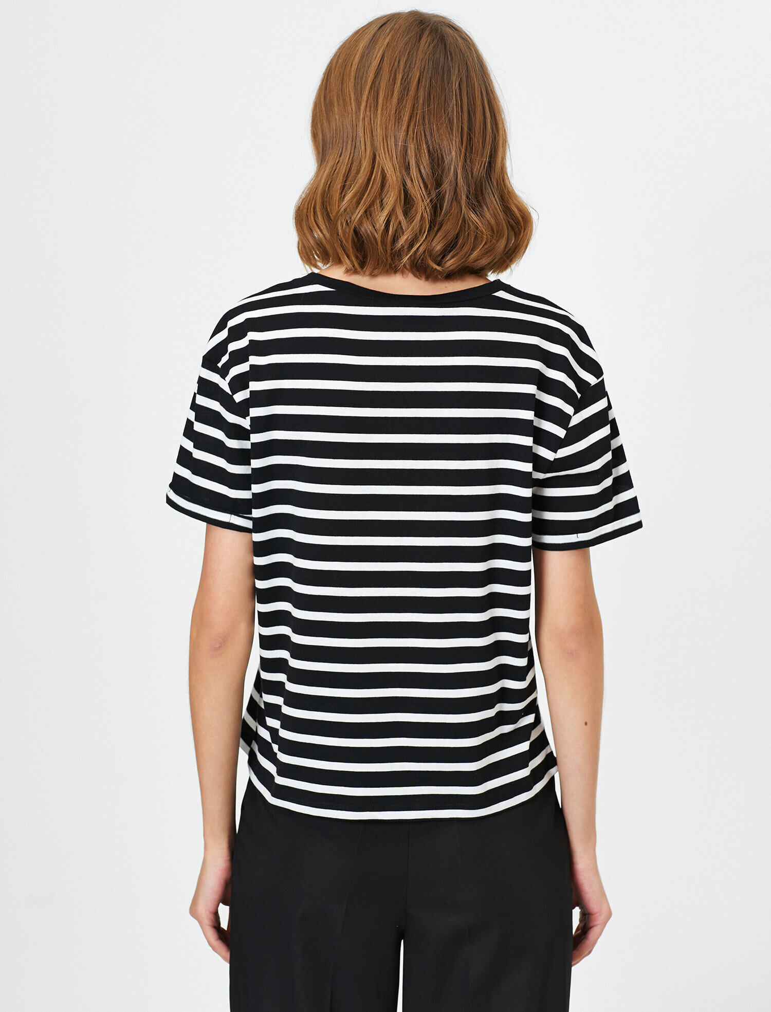   Bol Kesim Çizgili Tişört