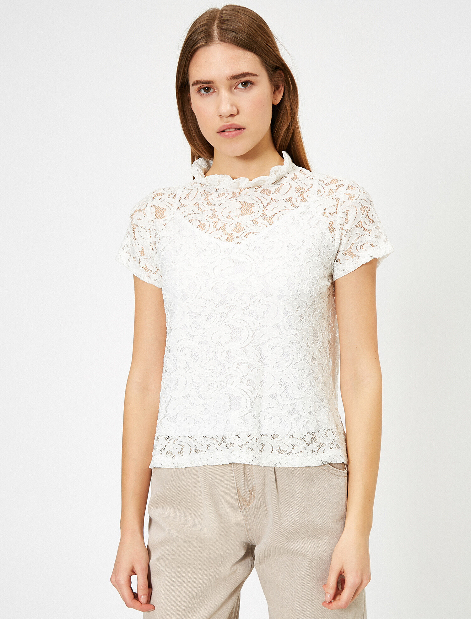   Dantel Detaylı Bisiklet Yaka Tişört