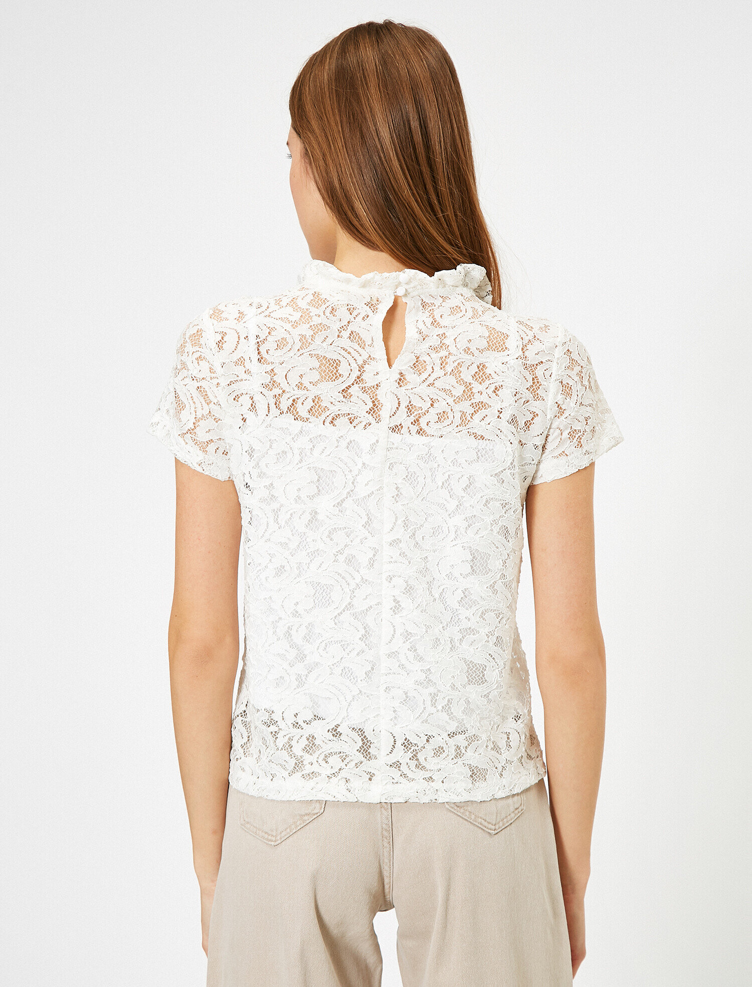   Dantel Detaylı Bisiklet Yaka Tişört