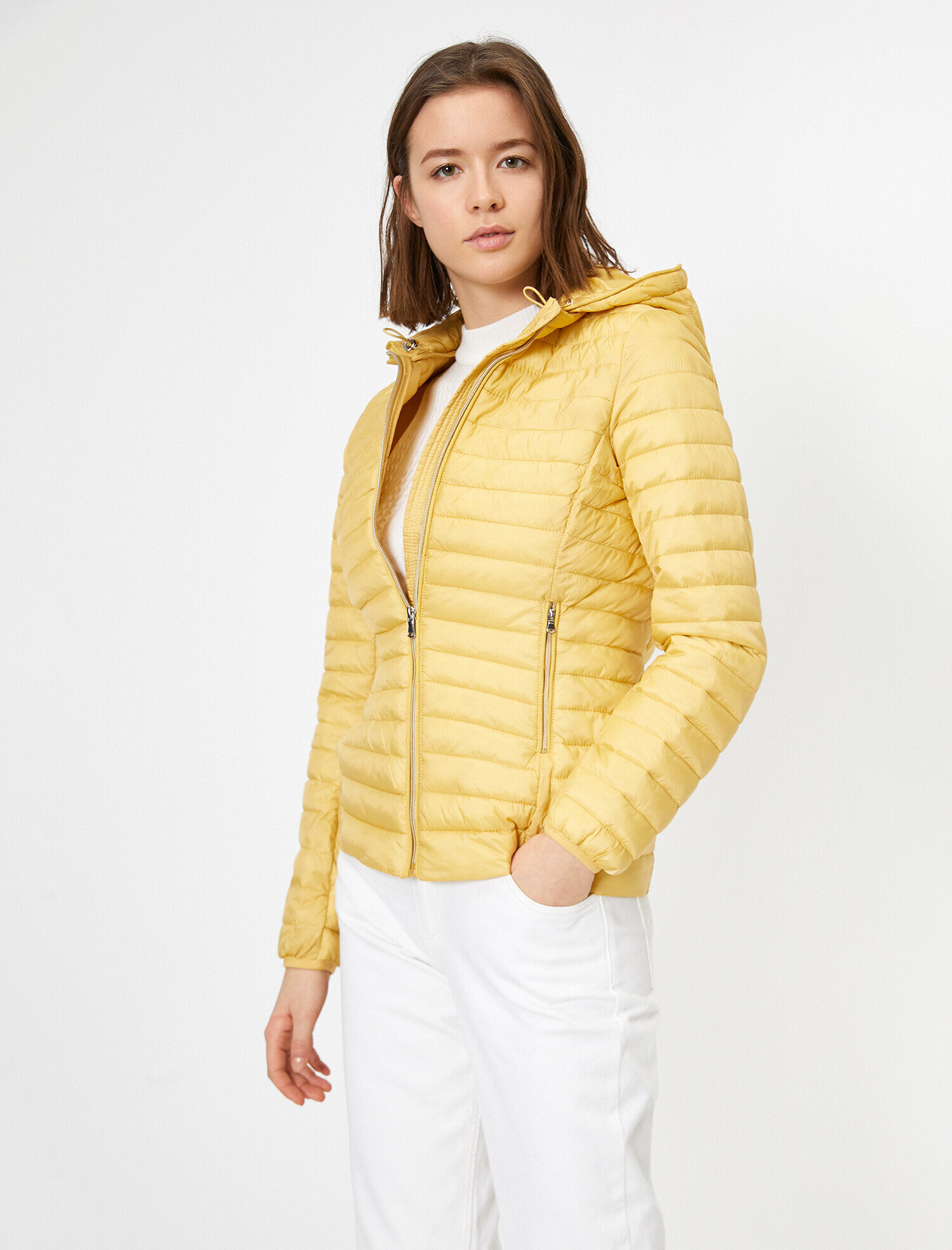   Kapüşonlu Cepli Şişme Mont