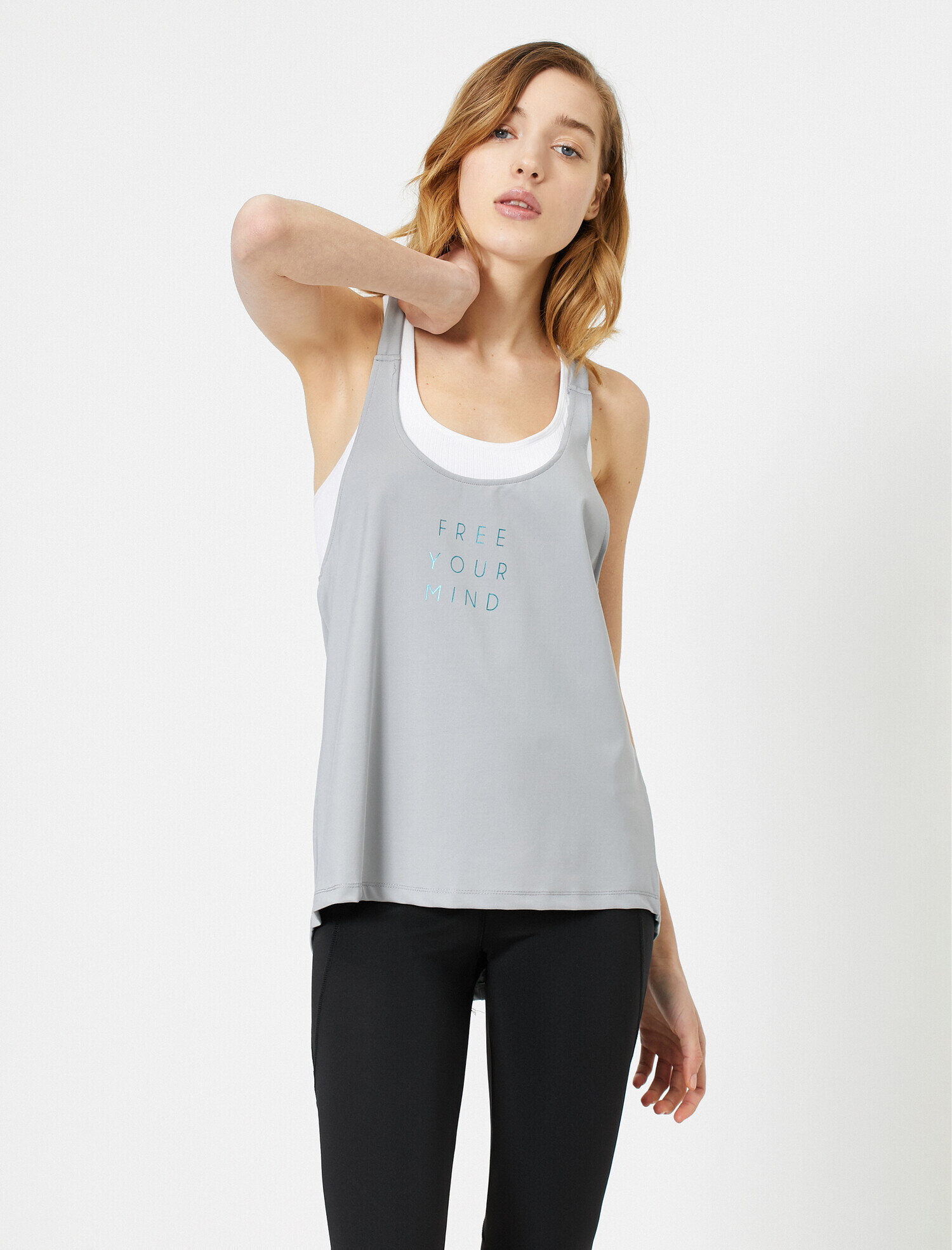   Kolsuz Baskılı Sırt Detaylı Atlet