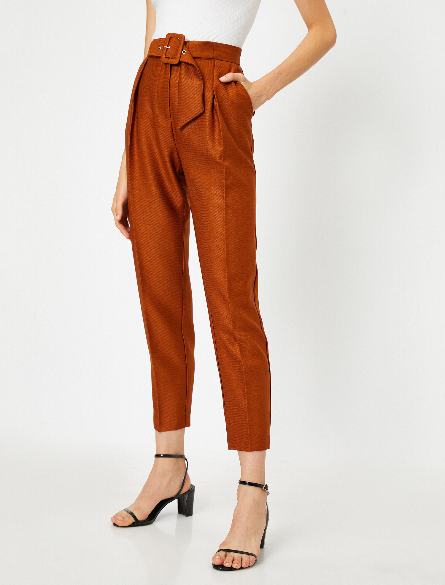   Kemerli Cepli Pantolon