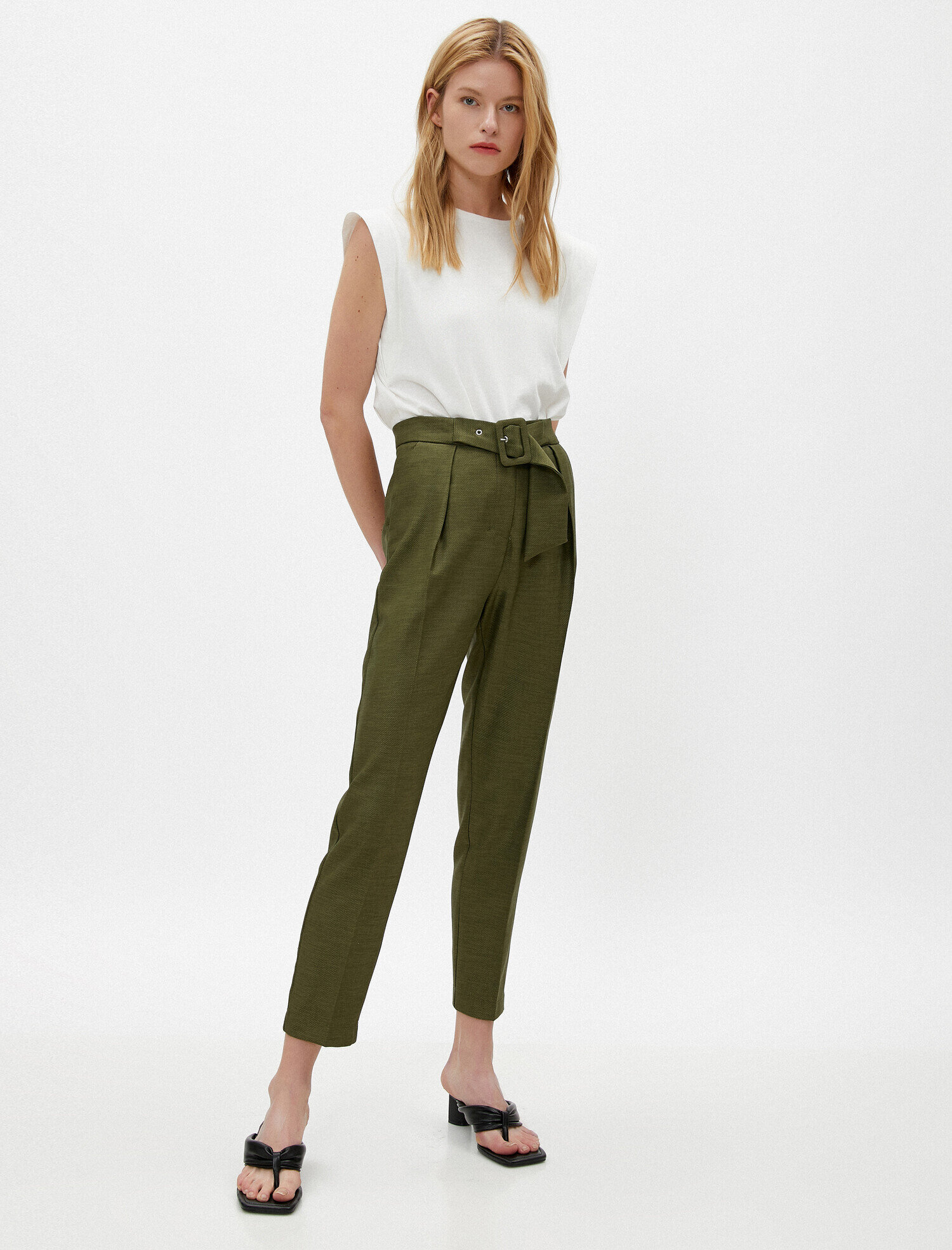   Kemerli Cepli Pantolon