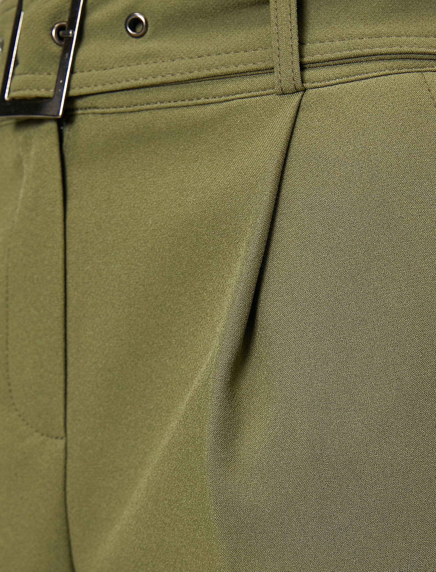   Kemerli Havuç Kesim Pantolon