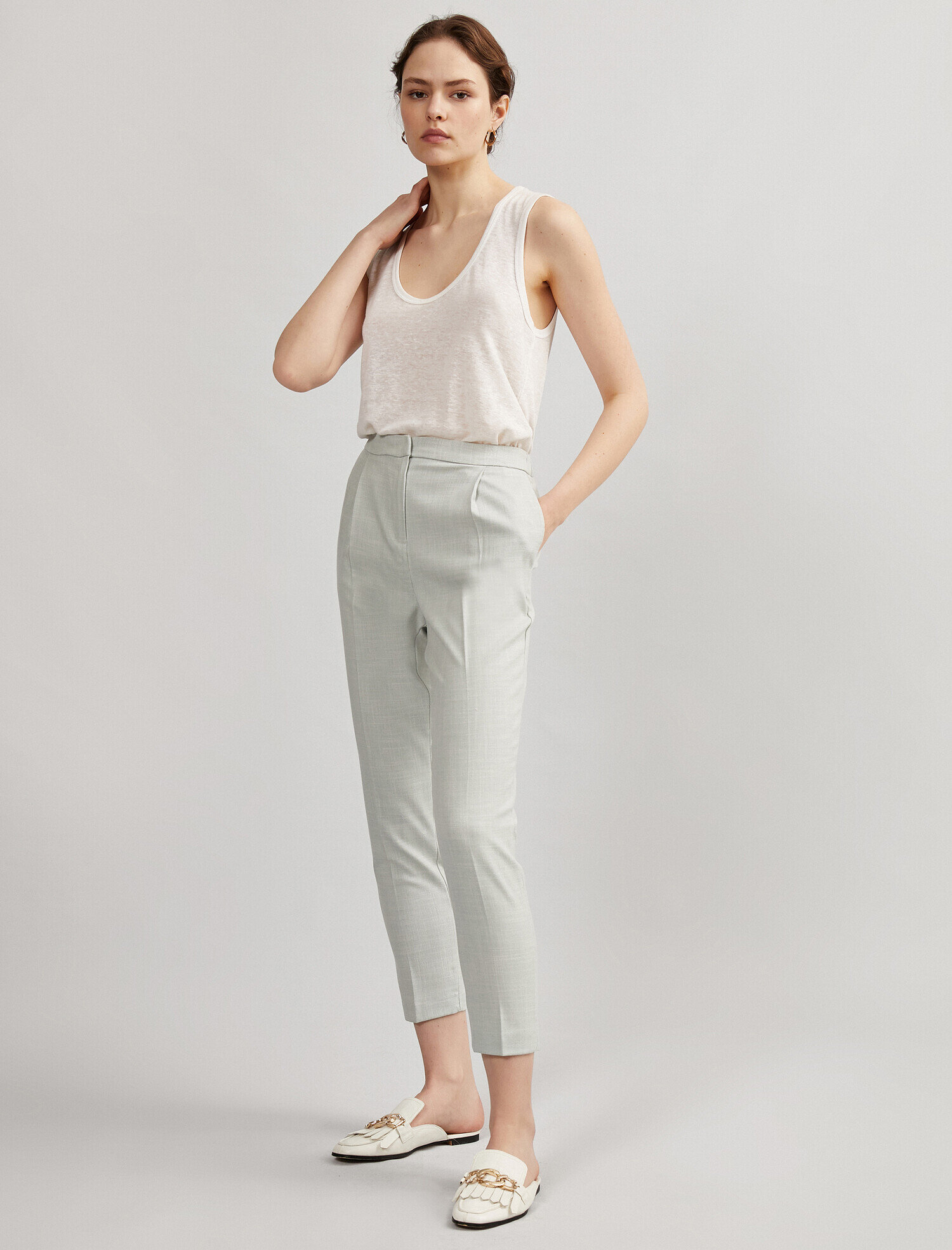   Kısa Paça Pilili Pantolon