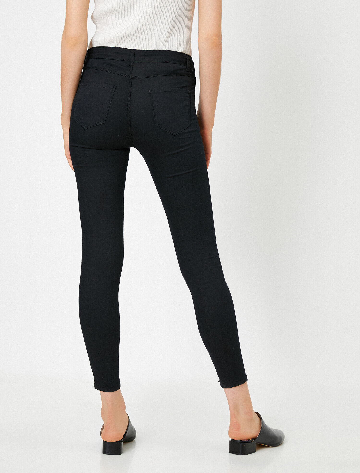   Cep Detaylı Pantolon