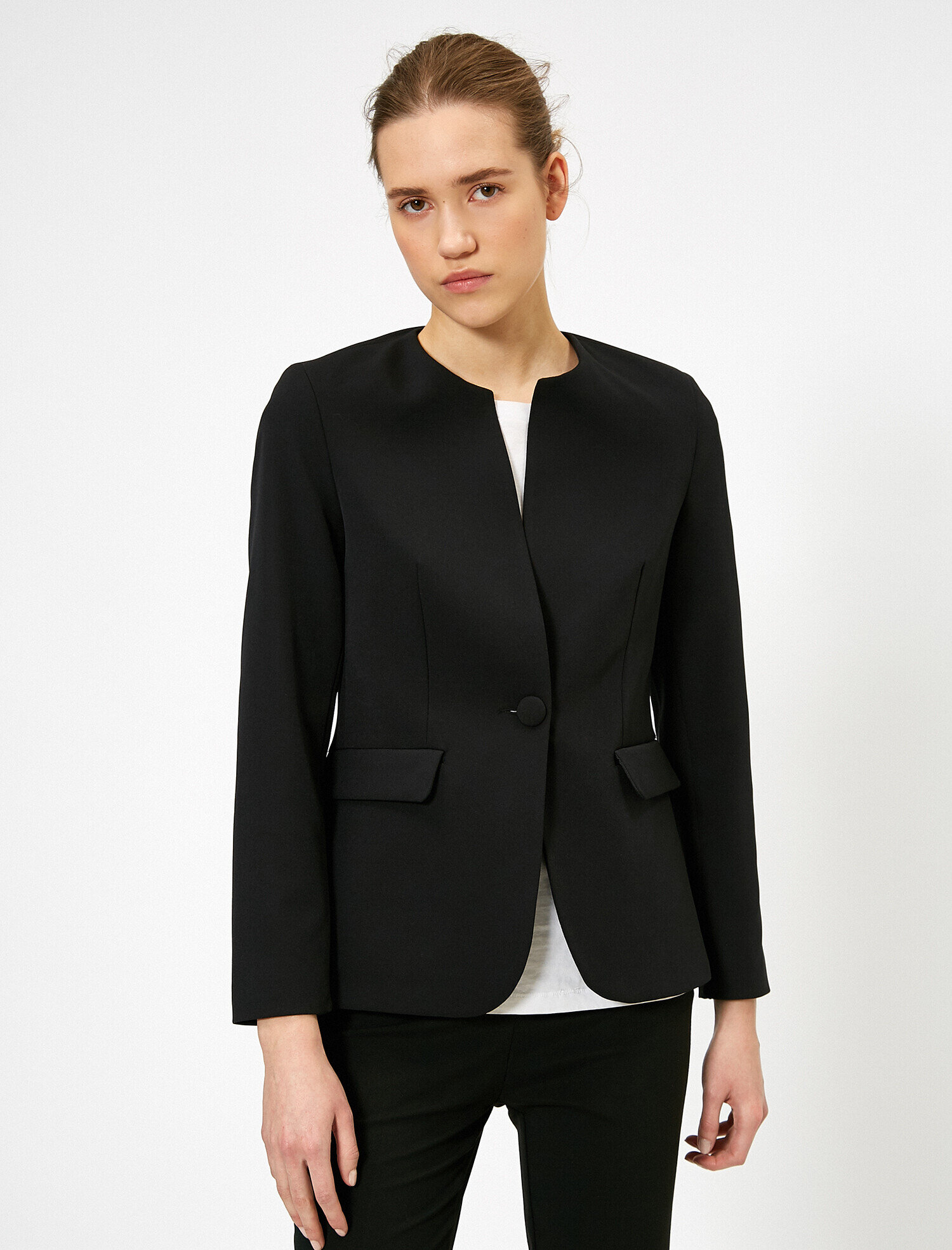   Tek Düğme Detaylı Ceket