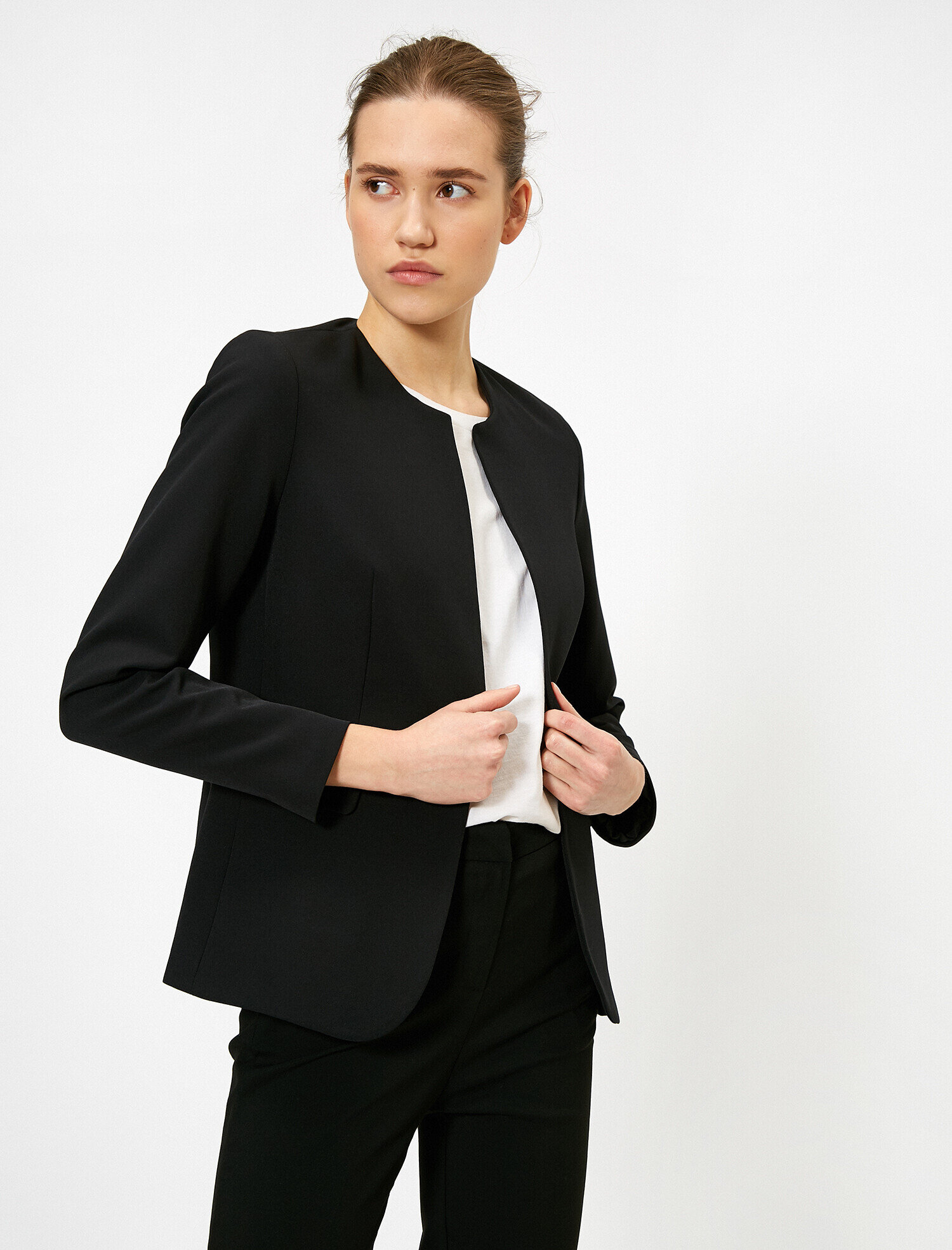   Tek Düğme Detaylı Ceket