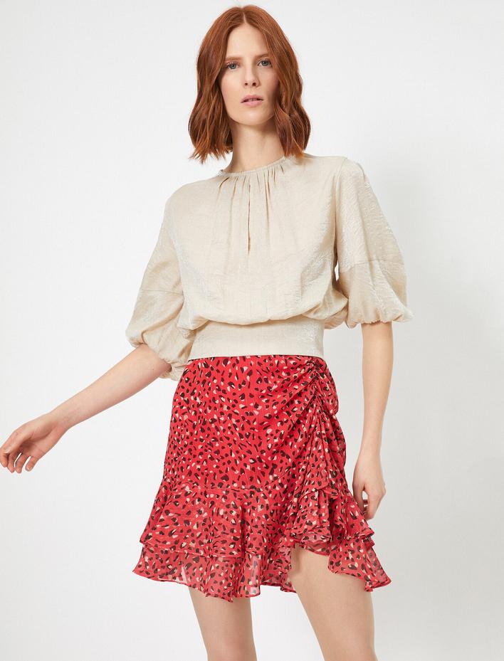  Kollari Volanli Bluz