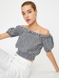 Omzu Açık Kısa Kollu Kareli Bluz
