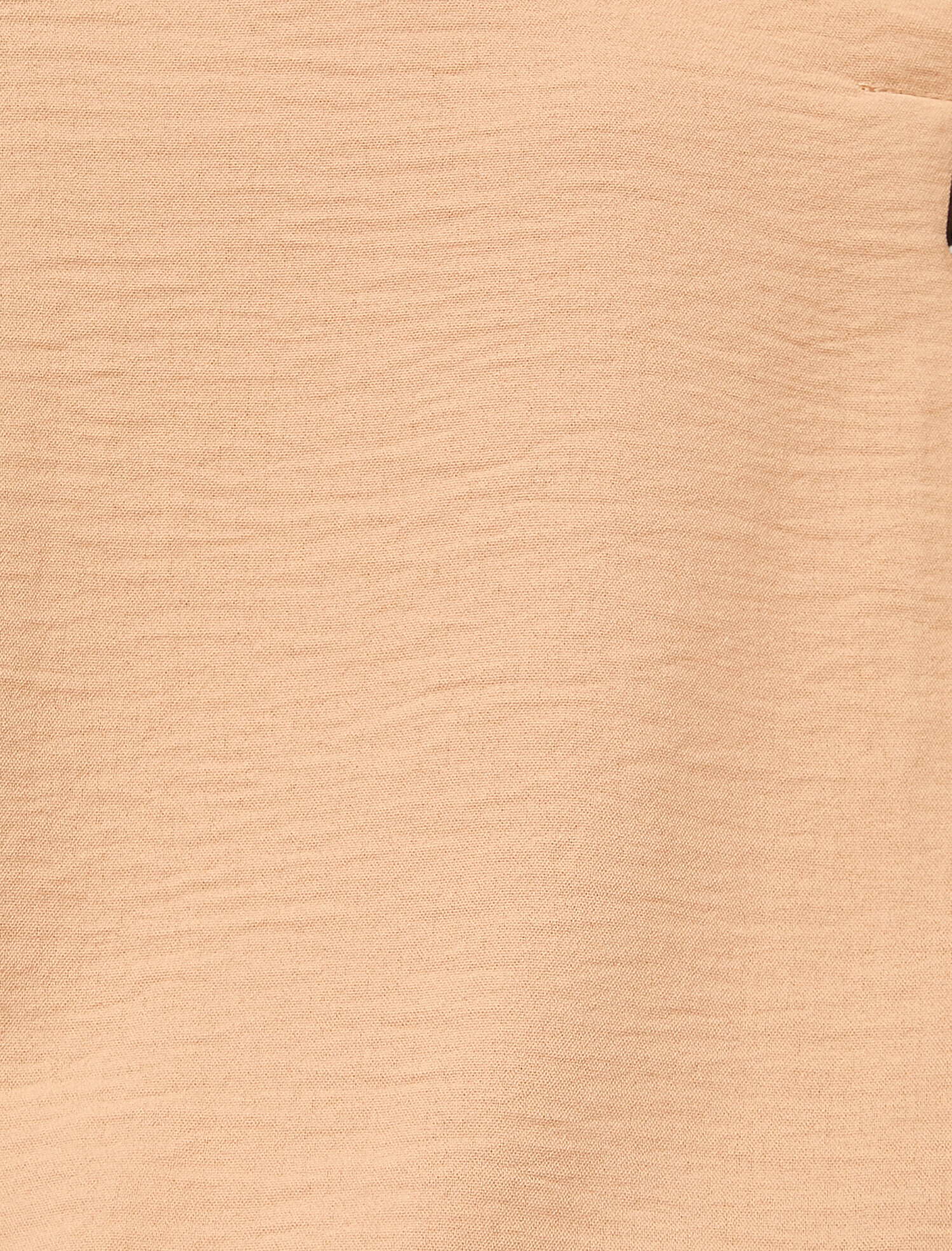   Düğme Detaylı Dökümlü Bluz