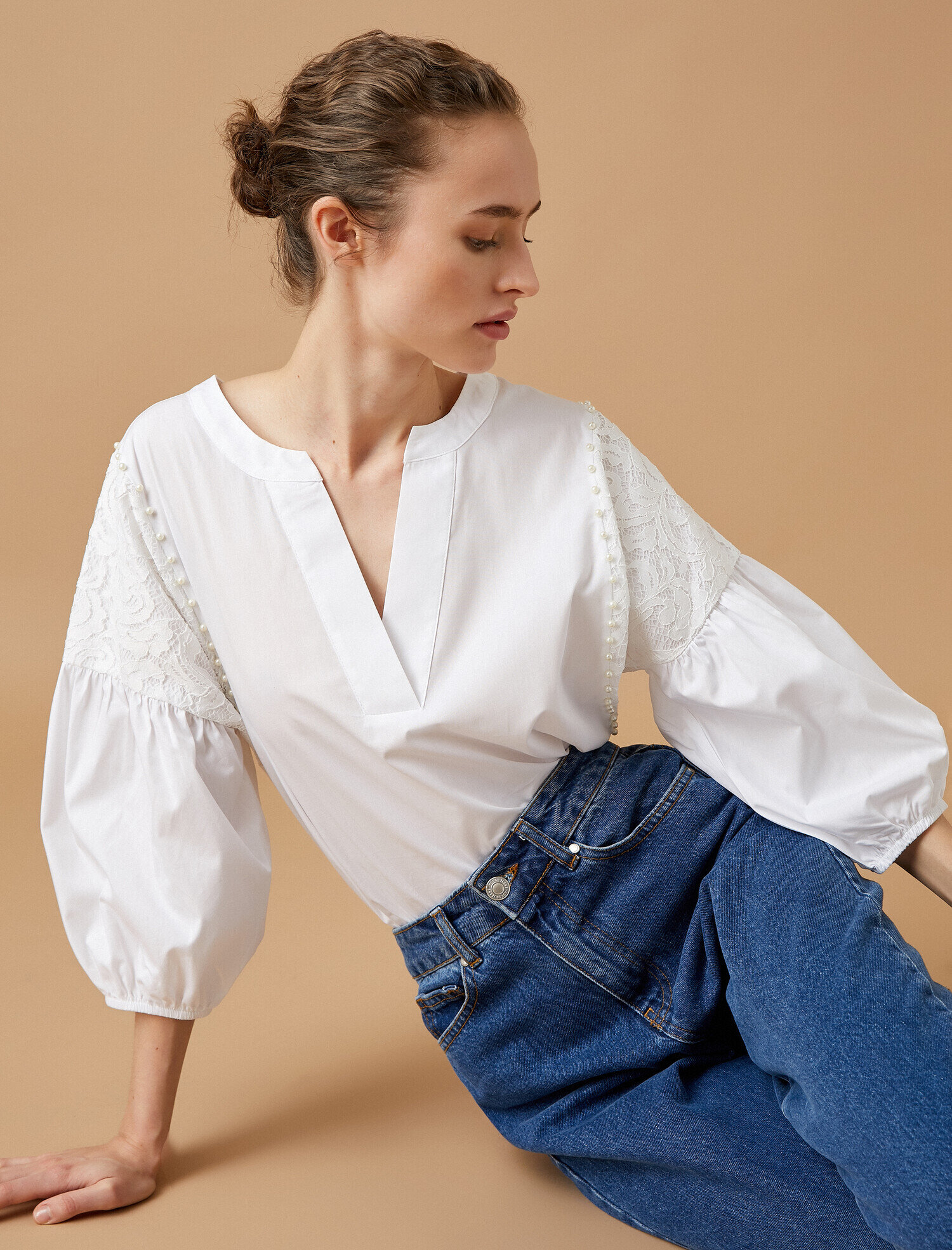   İnci Detaylı Bluz
