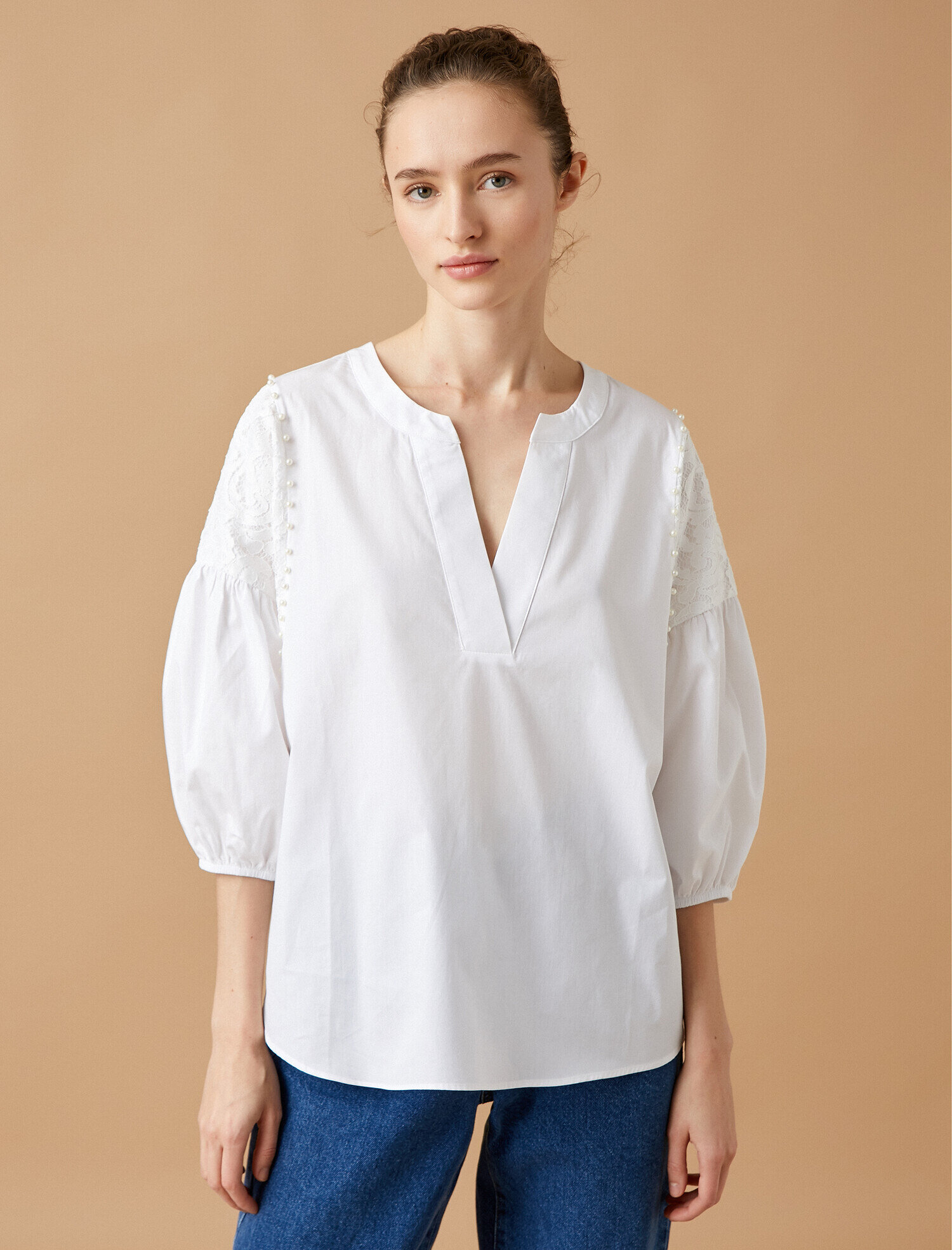   İnci Detaylı Bluz