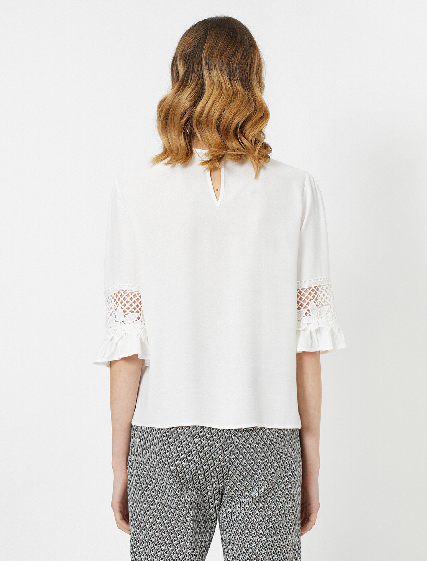   Bisiklet Yaka Kol Detaylı Bluz